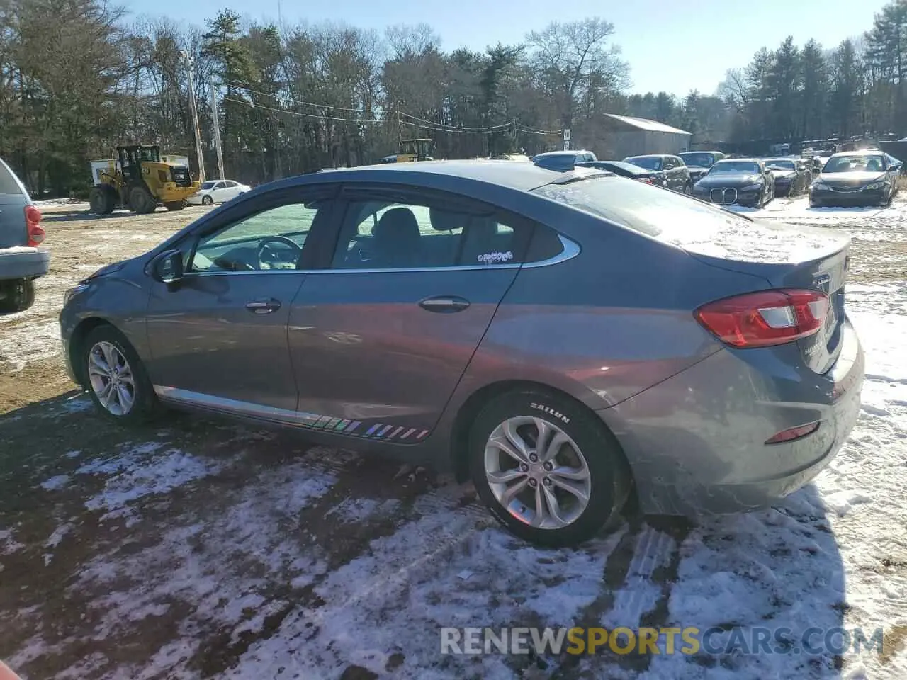2 fotografías del automóvil dañado 1G1BE5SM4K7139512 CHEVROLET CRUZE 2019