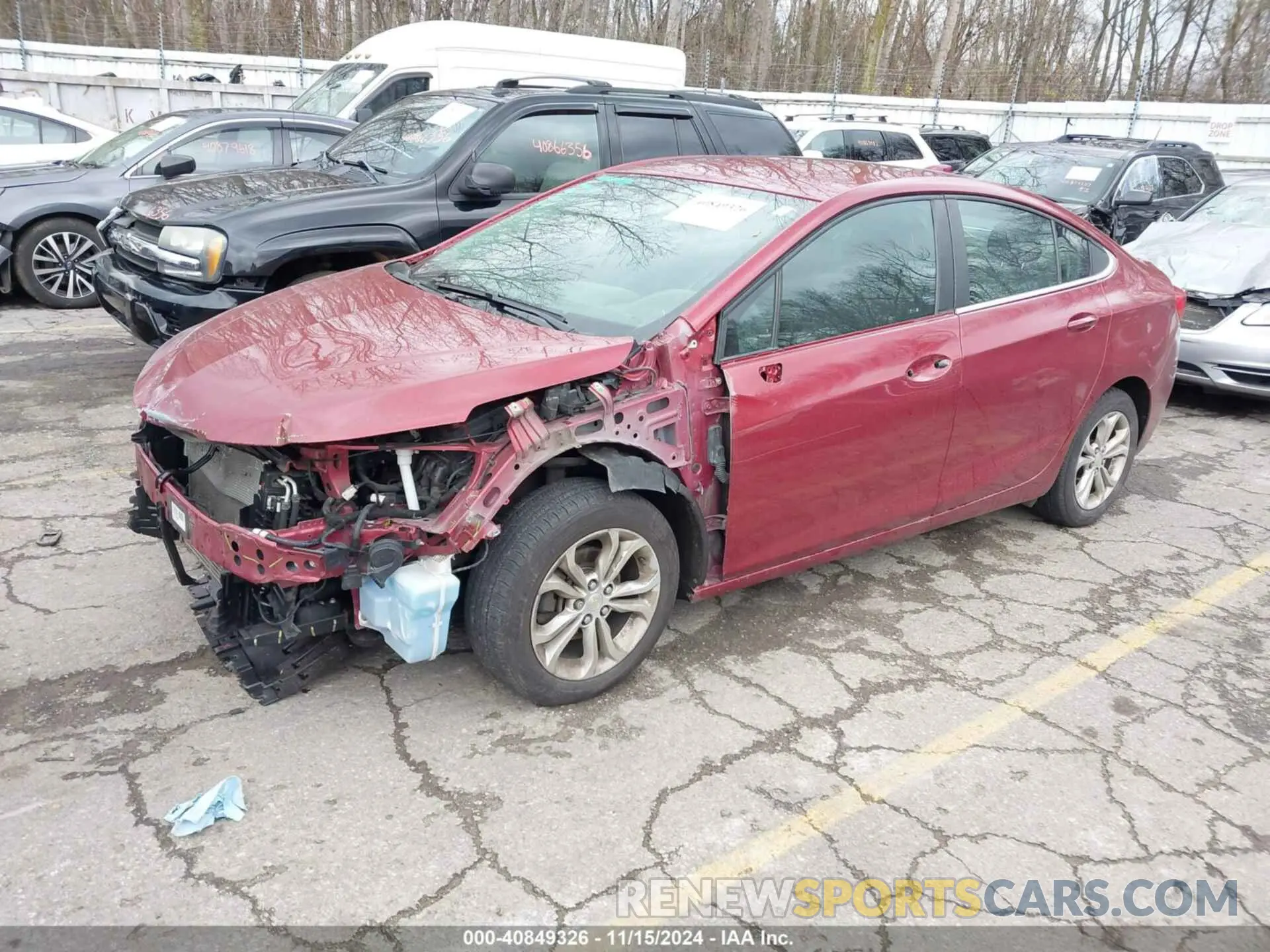 2 fotografías del automóvil dañado 1G1BE5SM4K7141874 CHEVROLET CRUZE 2019