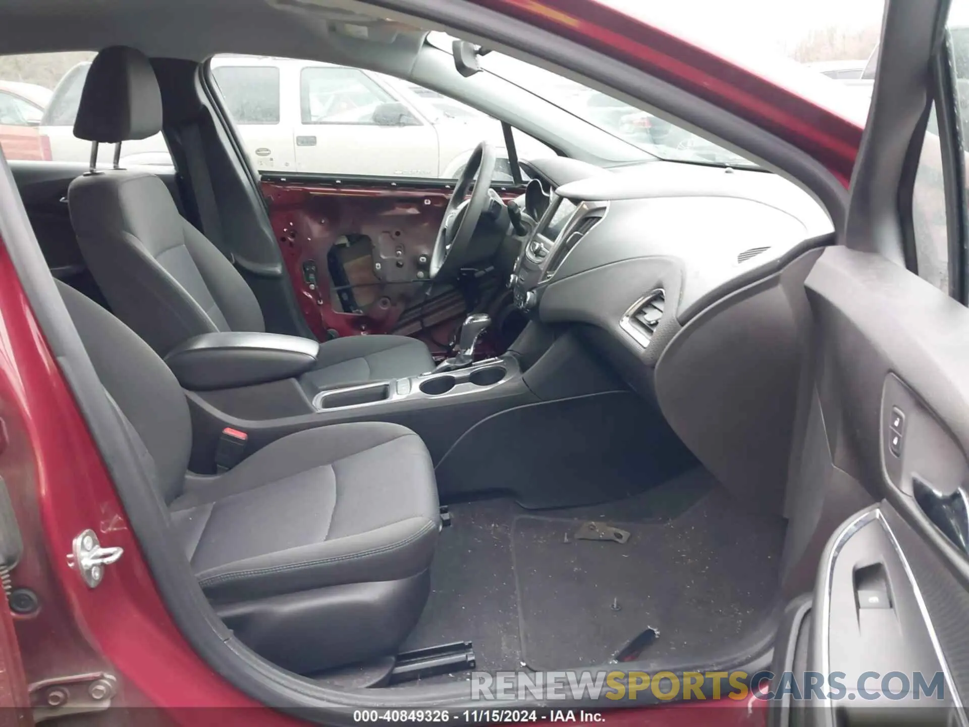 5 fotografías del automóvil dañado 1G1BE5SM4K7141874 CHEVROLET CRUZE 2019