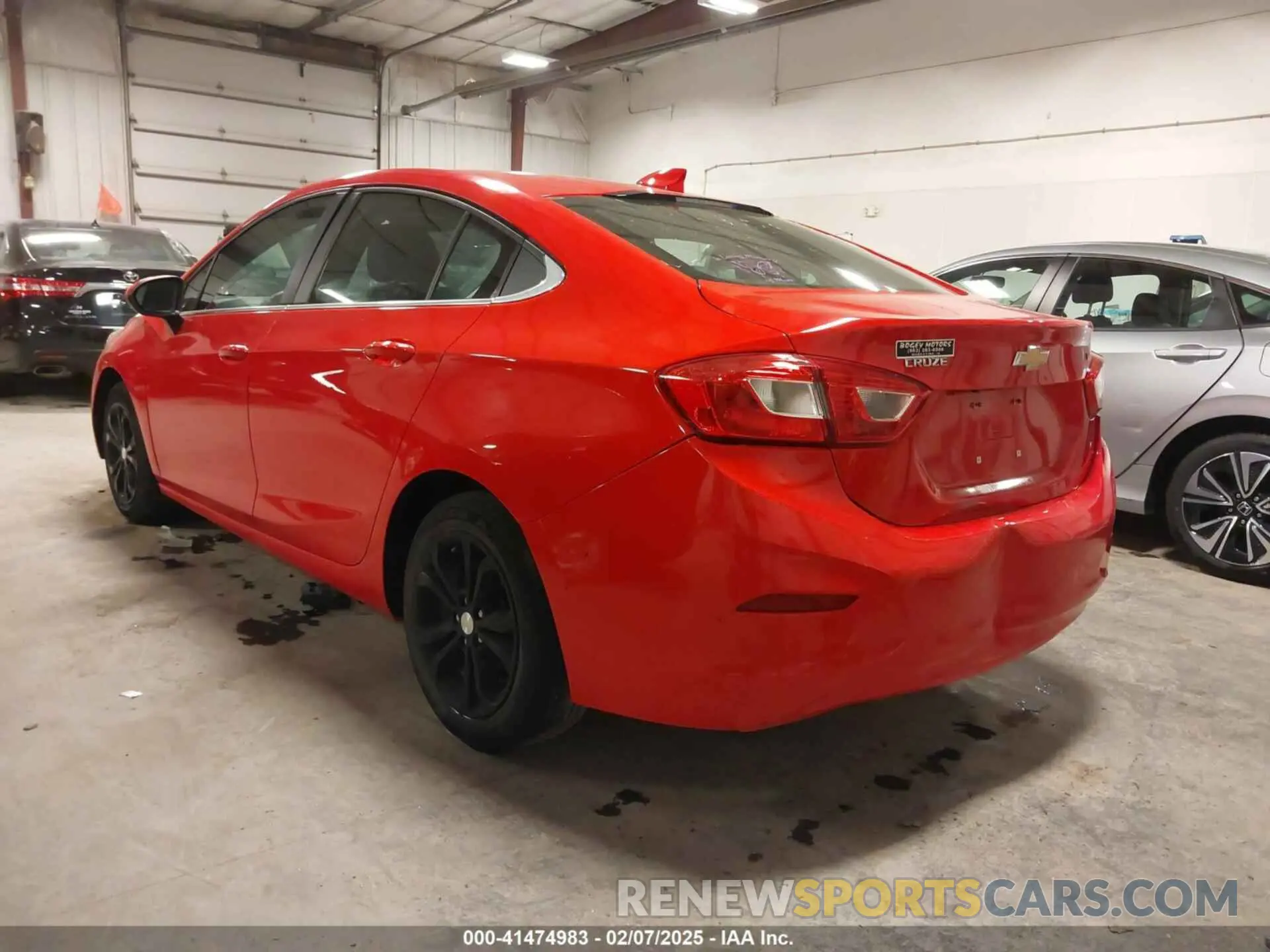 3 fotografías del automóvil dañado 1G1BE5SM4K7142717 CHEVROLET CRUZE 2019