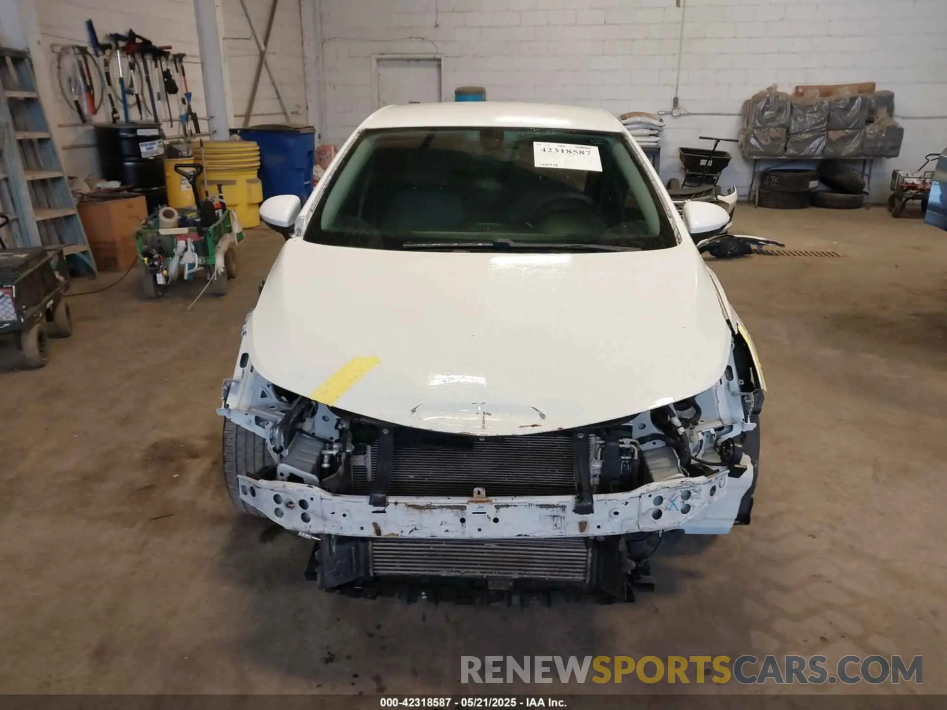 13 fotografías del automóvil dañado 1G1BE5SM5K7115588 CHEVROLET CRUZE 2019