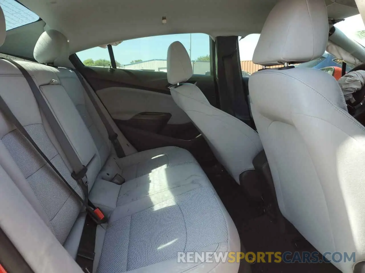 10 fotografías del automóvil dañado 1G1BE5SM5K7130642 CHEVROLET CRUZE 2019
