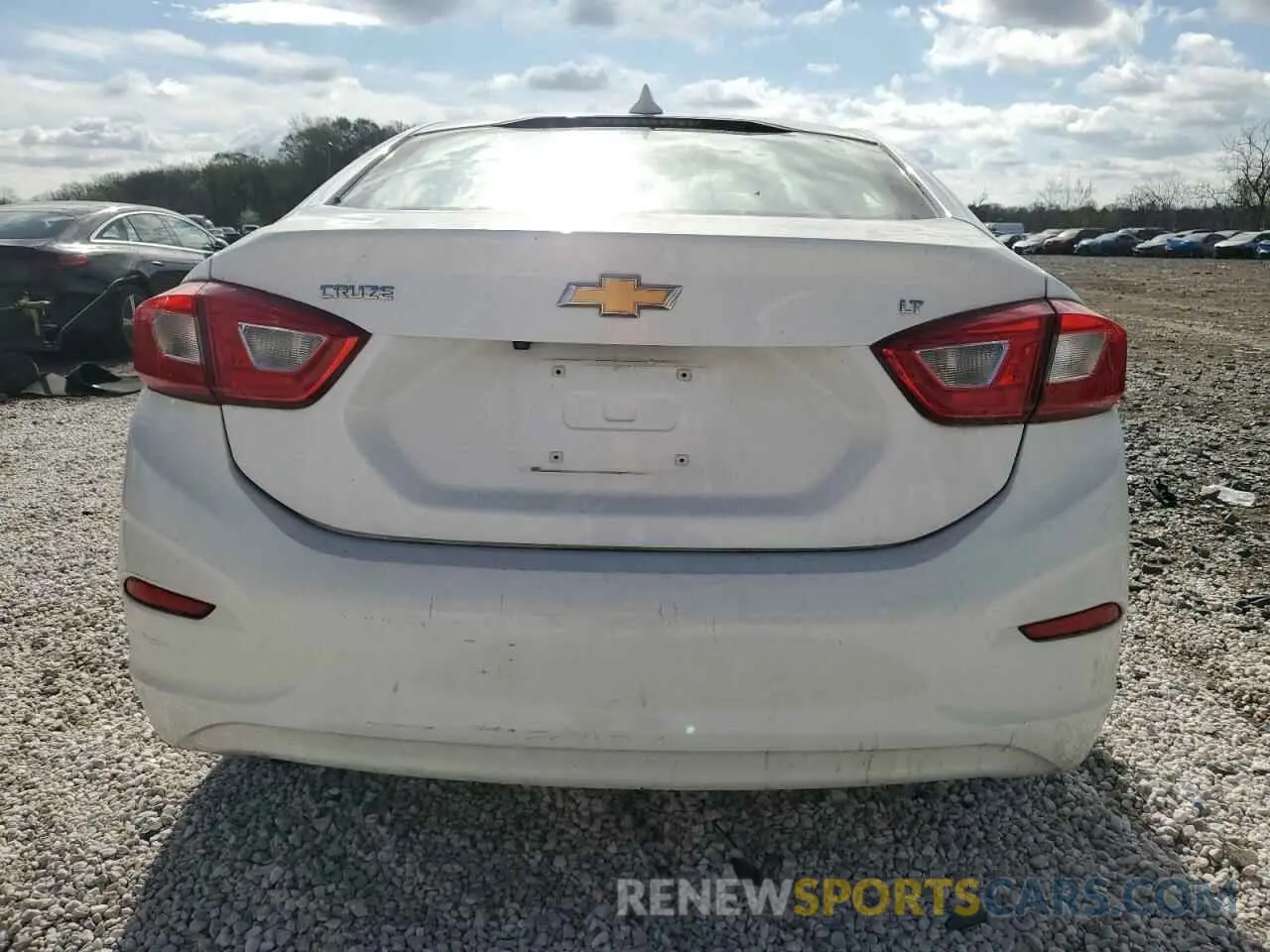6 fotografías del automóvil dañado 1G1BE5SM5K7146274 CHEVROLET CRUZE 2019