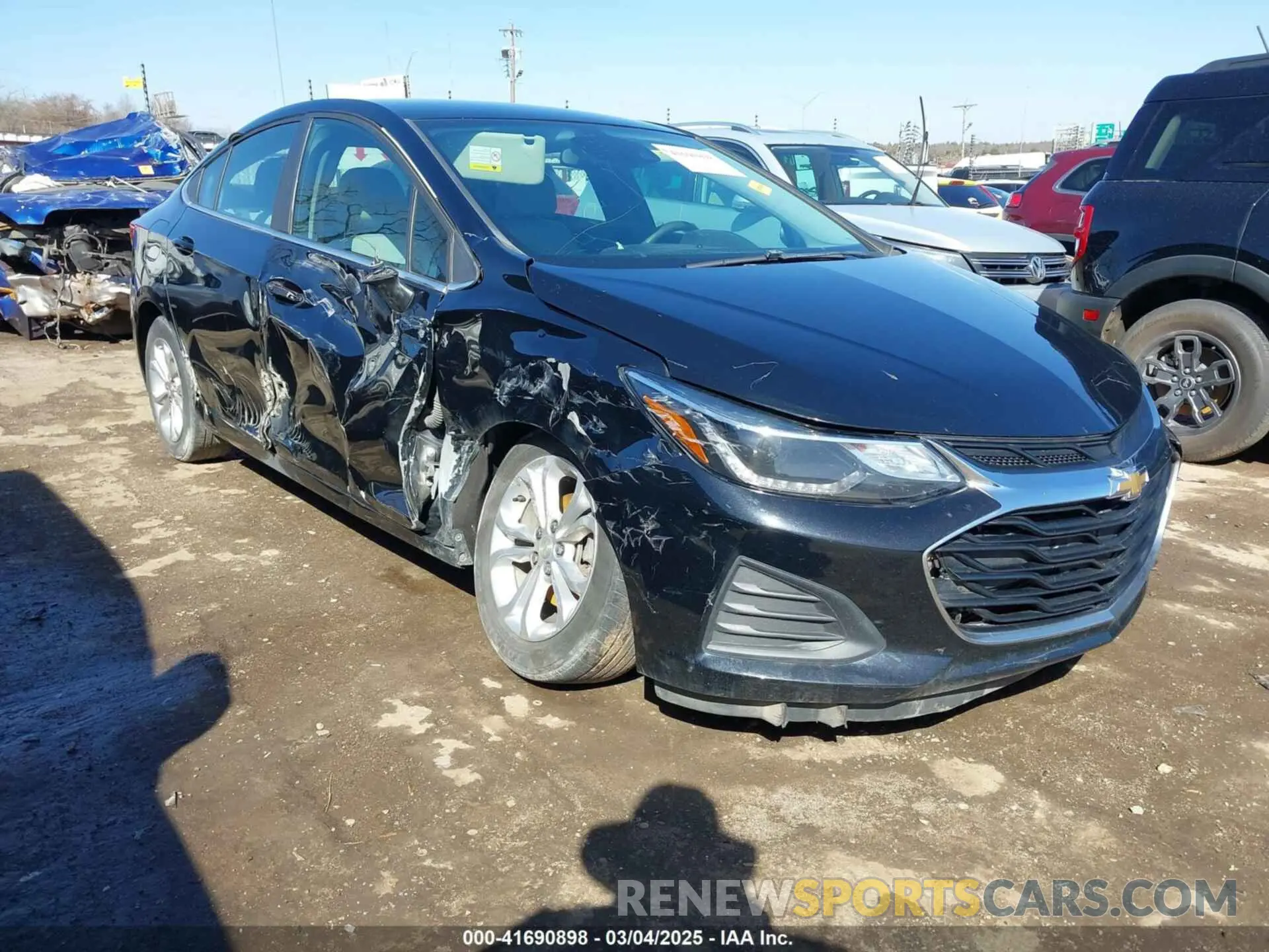 1 fotografías del automóvil dañado 1G1BE5SM6K7124879 CHEVROLET CRUZE 2019
