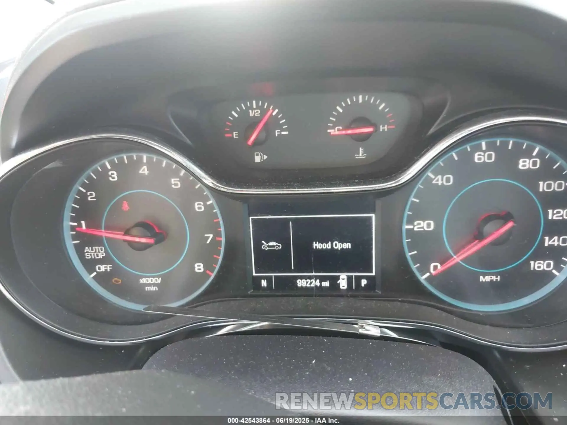 15 fotografías del automóvil dañado 1G1BE5SM6K7139527 CHEVROLET CRUZE 2019