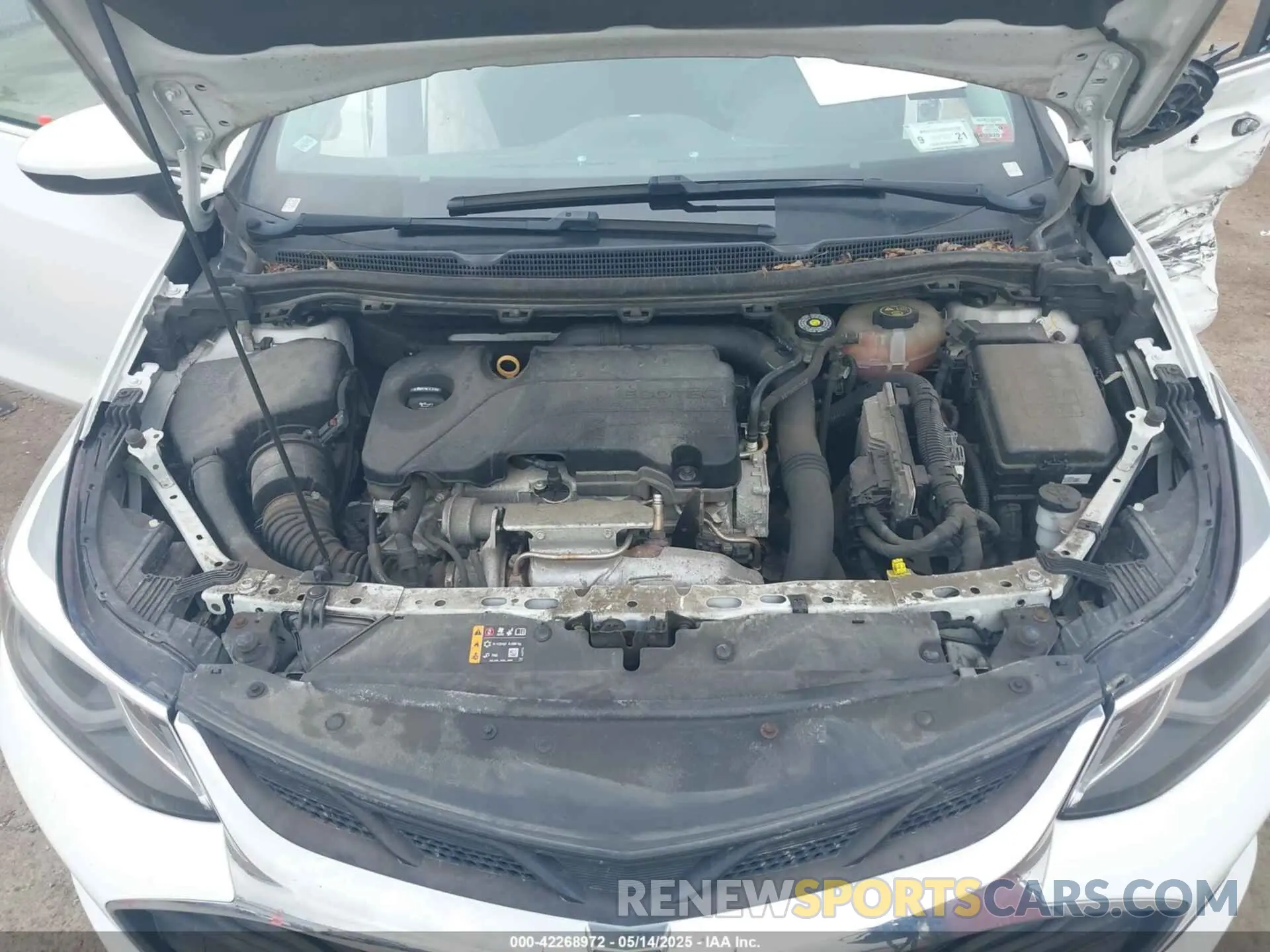 10 fotografías del automóvil dañado 1G1BE5SM6K7146428 CHEVROLET CRUZE 2019