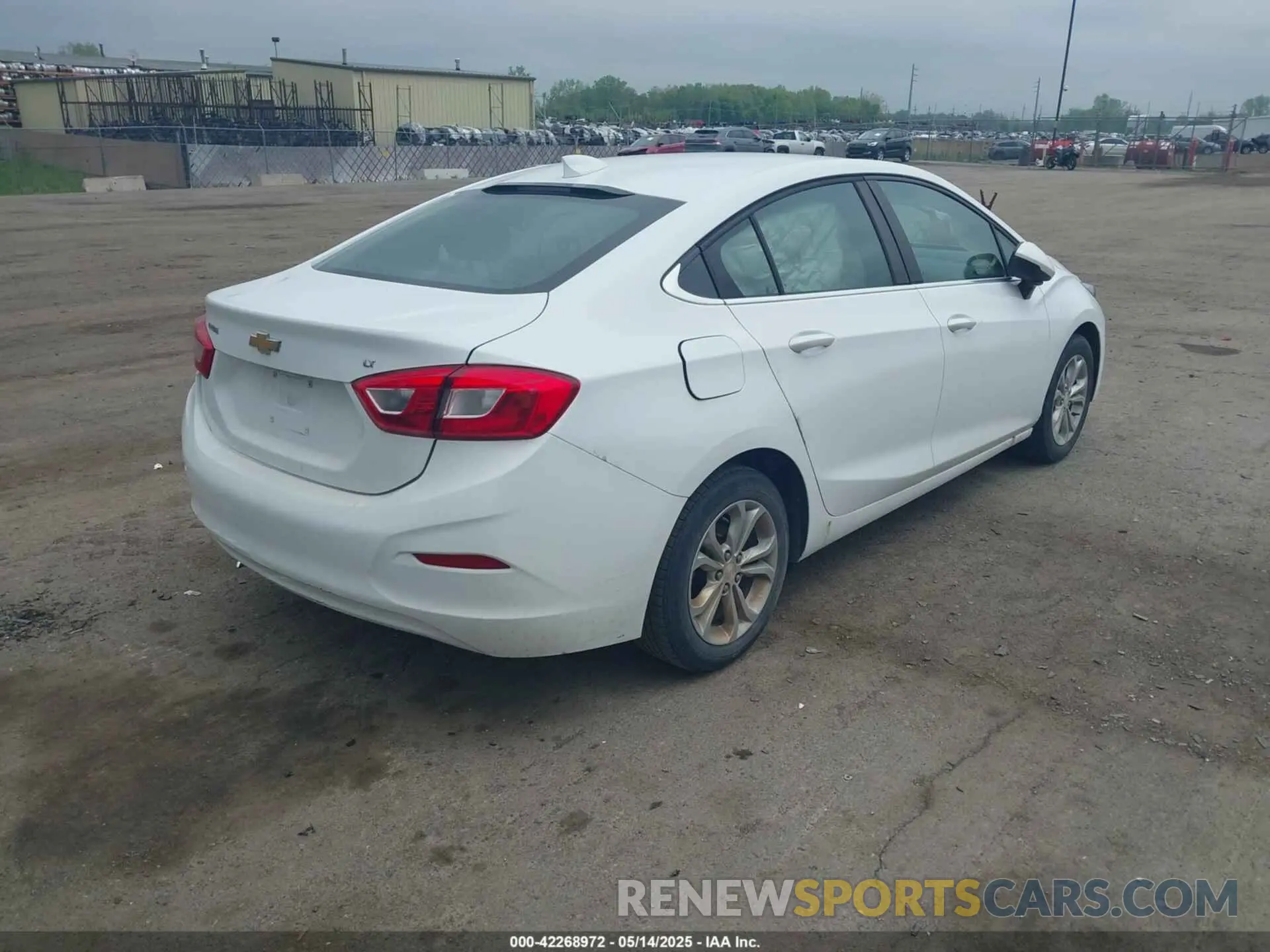 4 fotografías del automóvil dañado 1G1BE5SM6K7146428 CHEVROLET CRUZE 2019