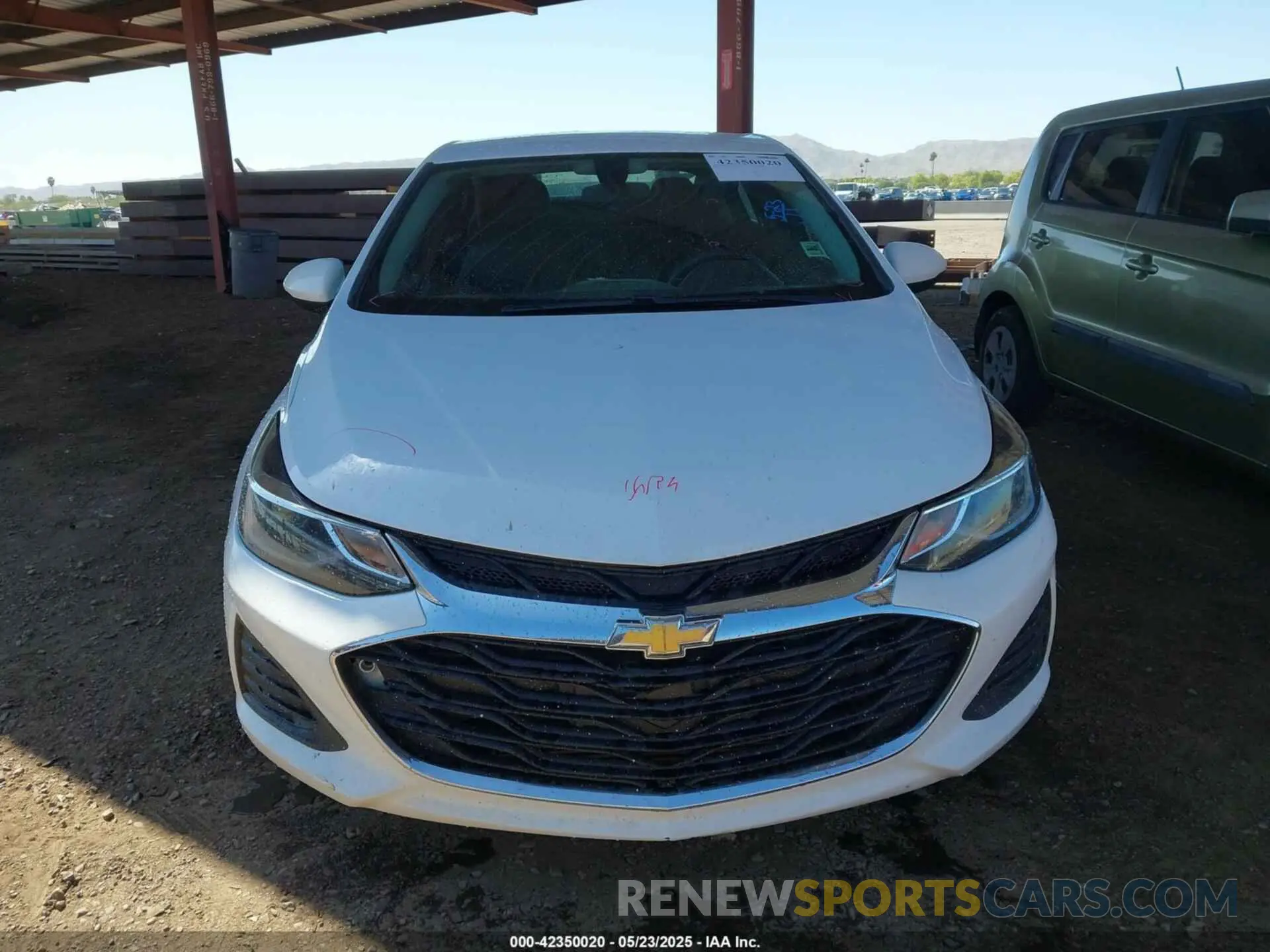 12 fotografías del automóvil dañado 1G1BE5SM6K7147241 CHEVROLET CRUZE 2019