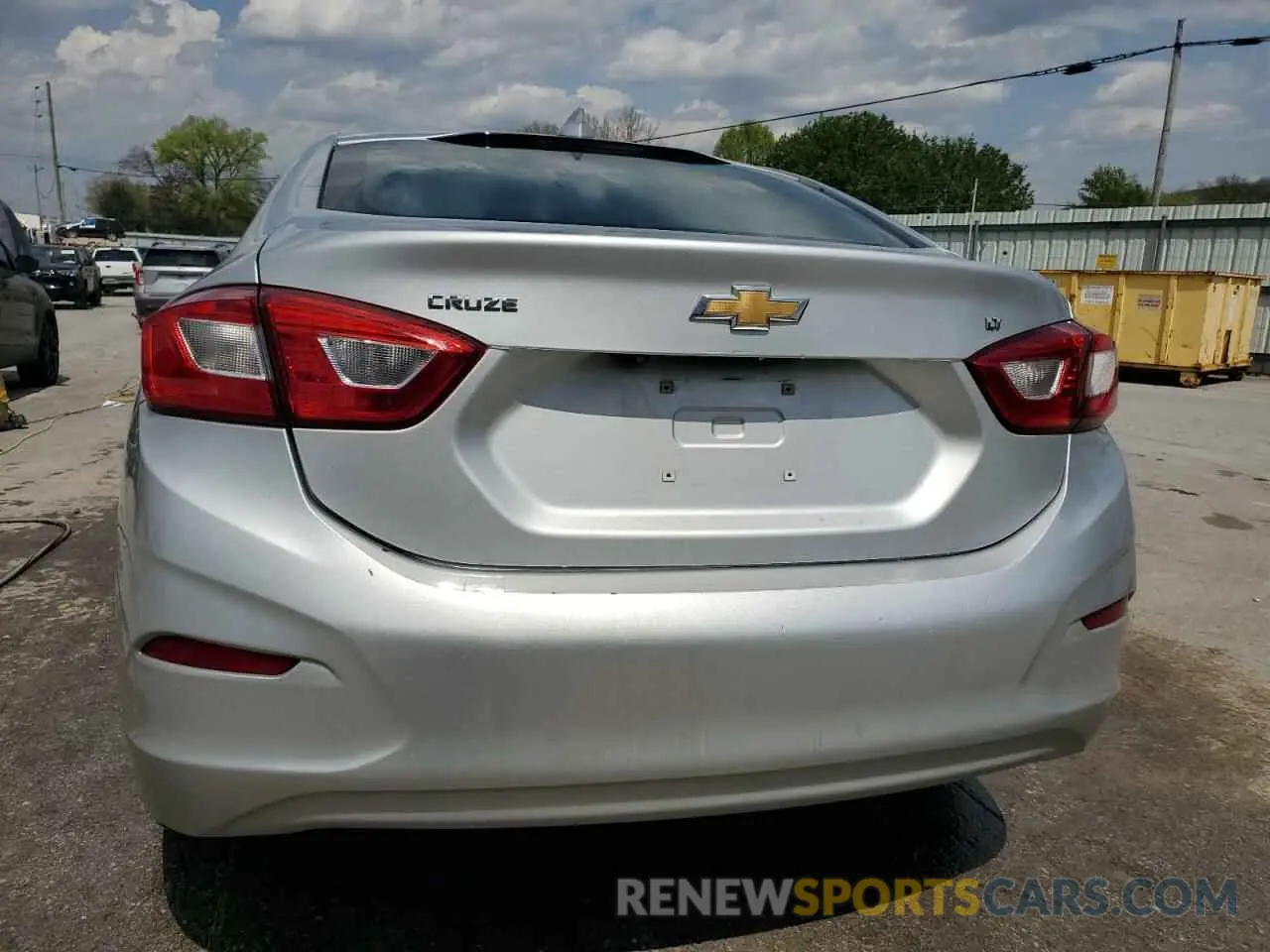 6 fotografías del automóvil dañado 1G1BE5SM7K7114099 CHEVROLET CRUZE 2019