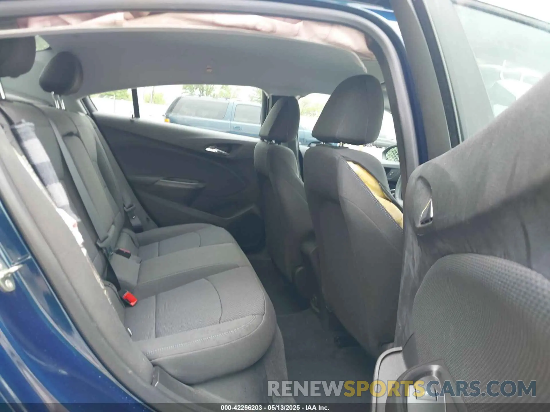 8 fotografías del automóvil dañado 1G1BE5SM7K7135499 CHEVROLET CRUZE 2019