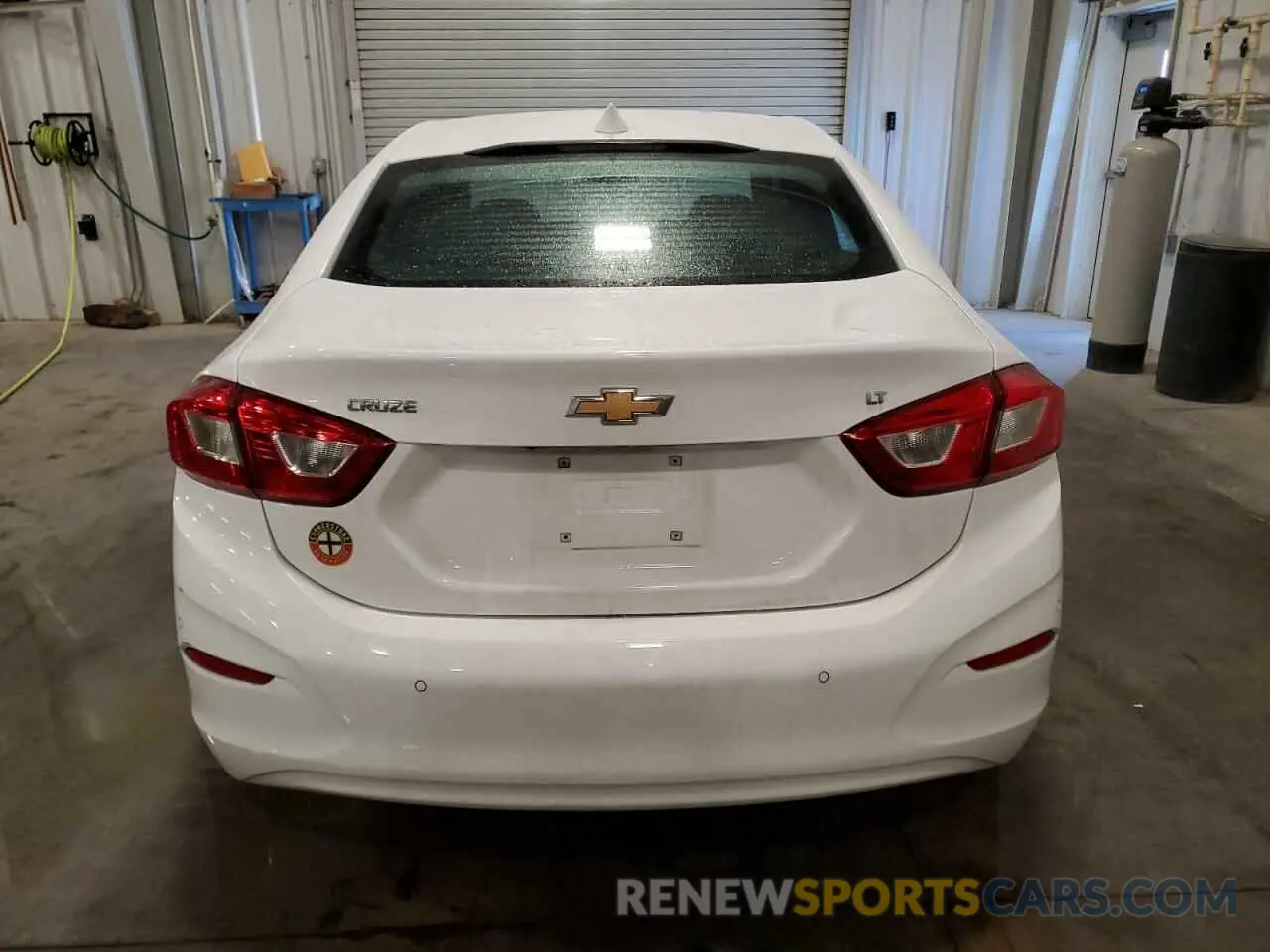 6 fotografías del automóvil dañado 1G1BE5SM7K7142985 CHEVROLET CRUZE 2019