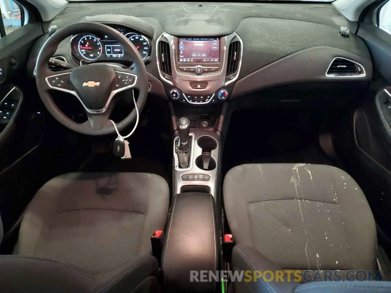 8 fotografías del automóvil dañado 1G1BE5SM7K7142985 CHEVROLET CRUZE 2019