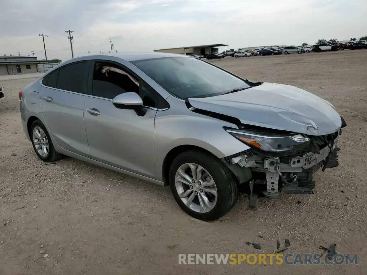 4 fotografías del automóvil dañado 1G1BE5SM8K7102768 CHEVROLET CRUZE 2019