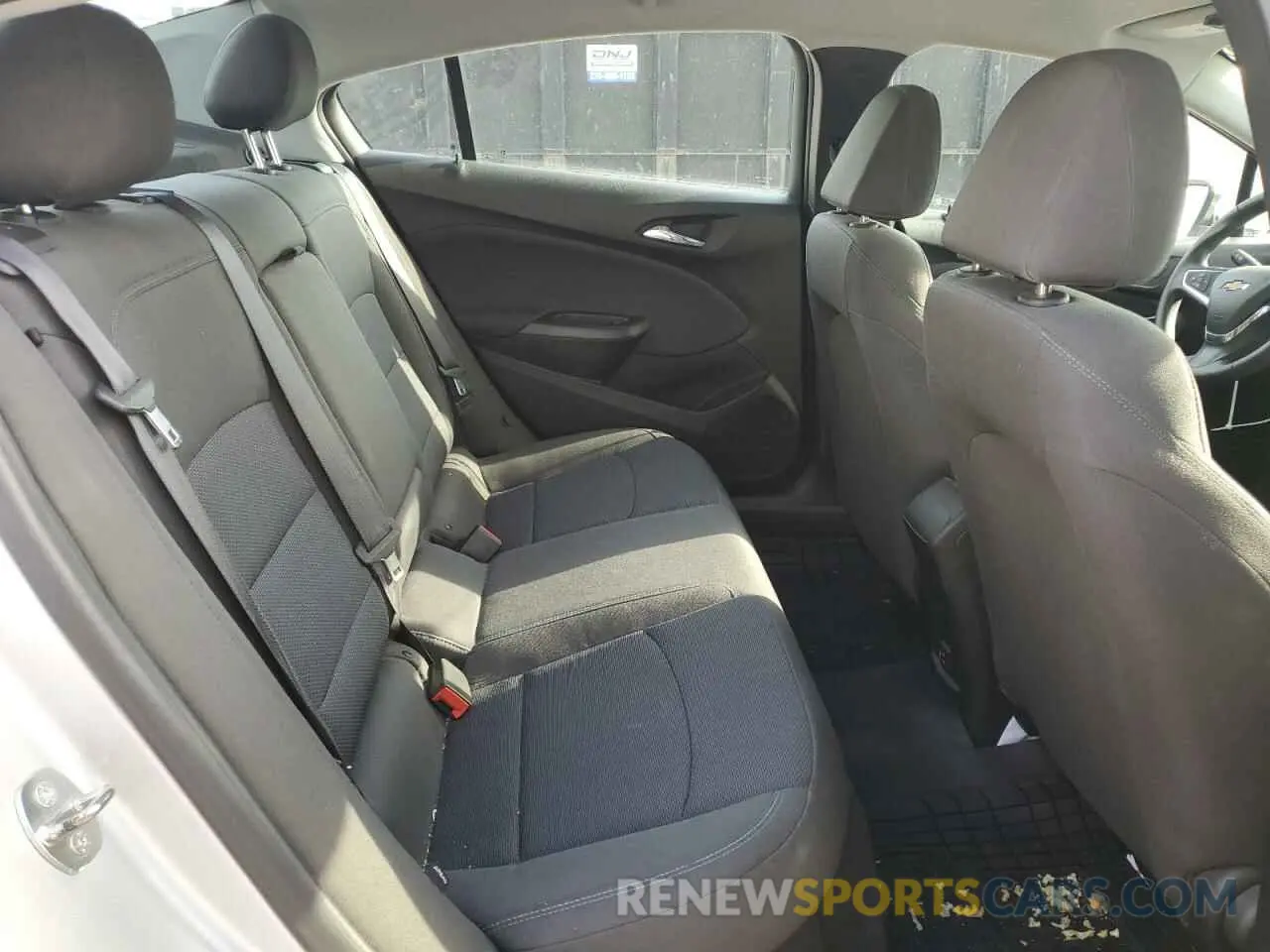 10 fotografías del automóvil dañado 1G1BE5SM8K7112118 CHEVROLET CRUZE 2019