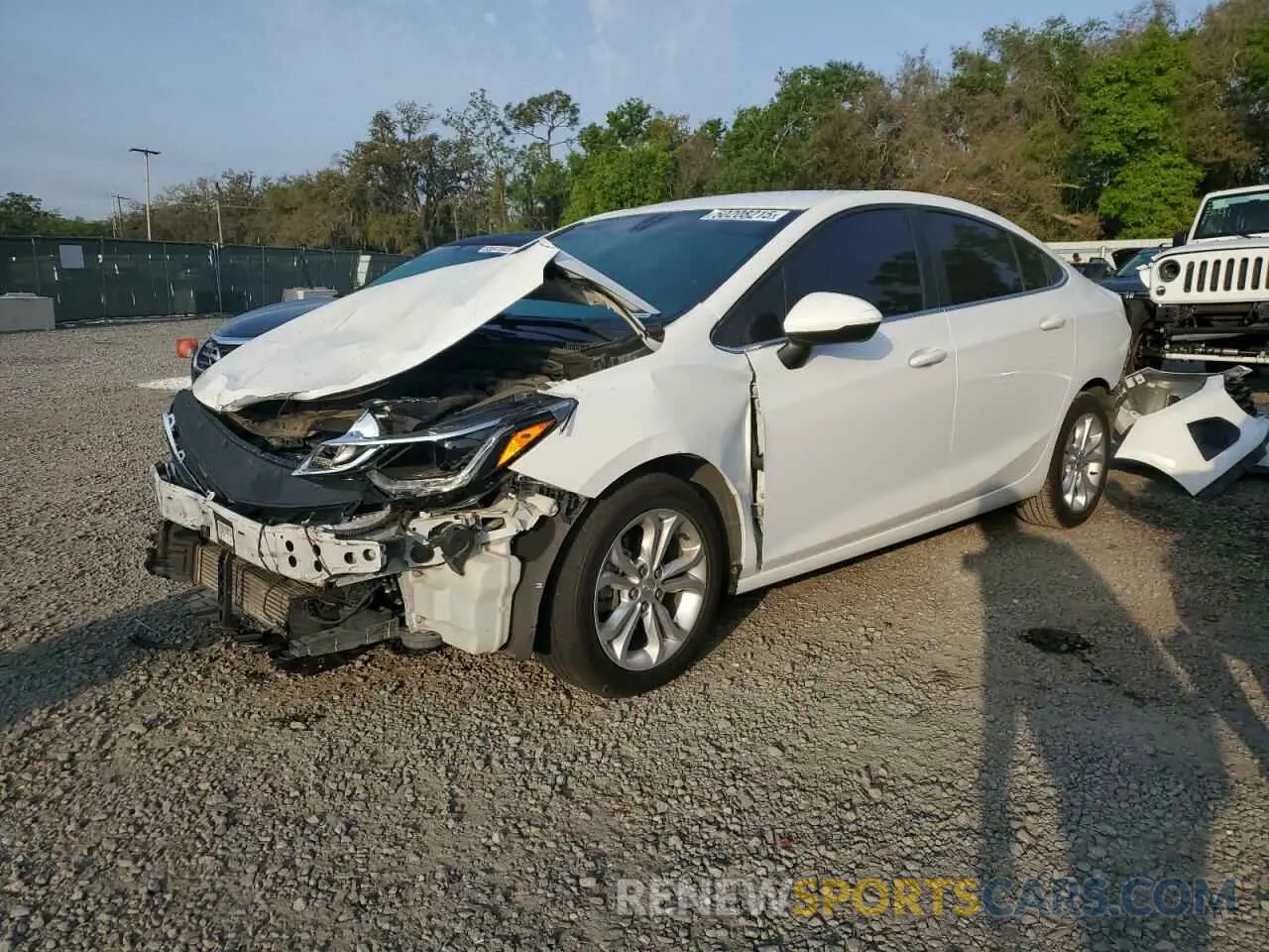 1 fotografías del automóvil dañado 1G1BE5SM8K7125094 CHEVROLET CRUZE 2019