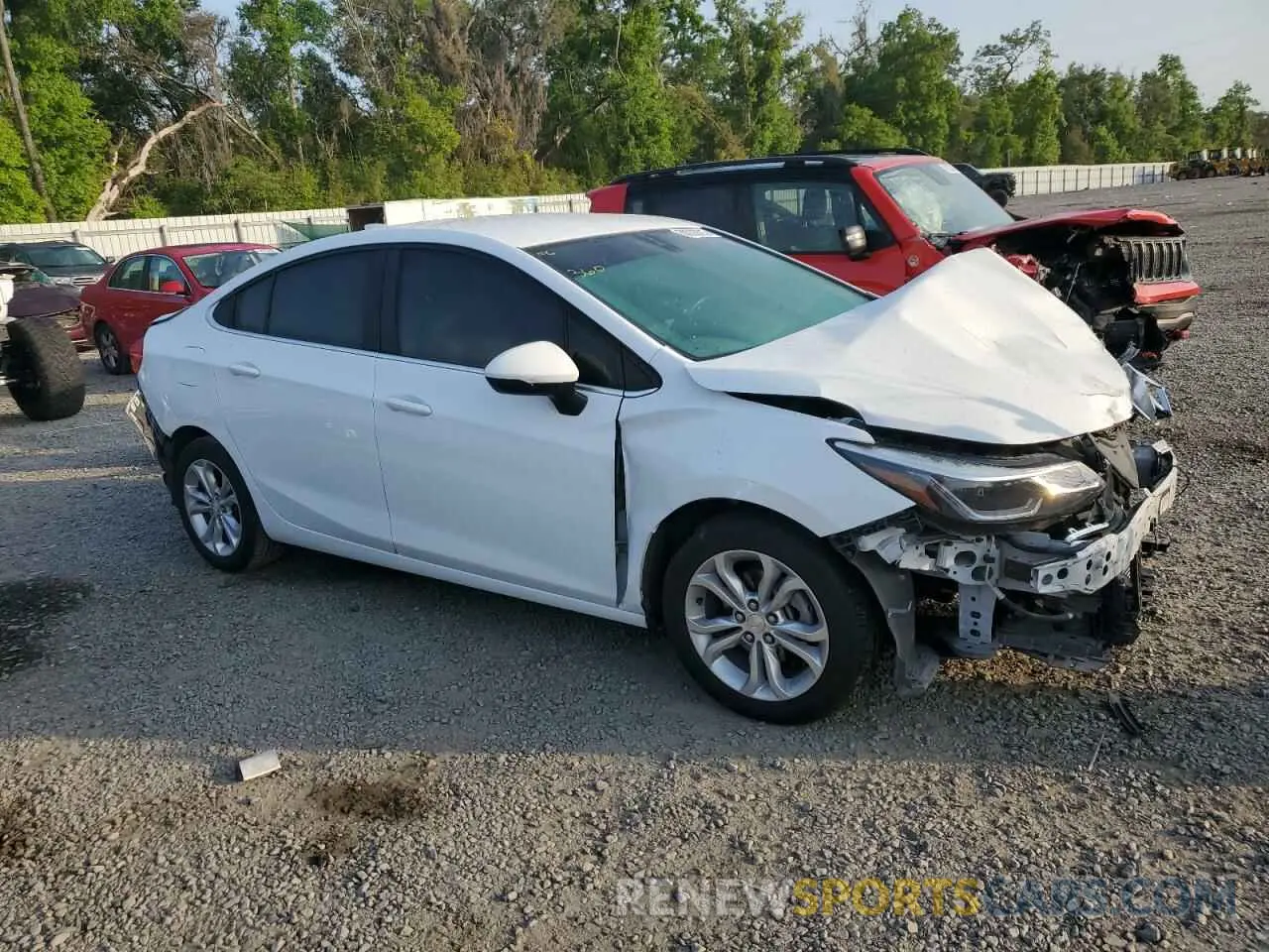 4 fotografías del automóvil dañado 1G1BE5SM8K7125094 CHEVROLET CRUZE 2019
