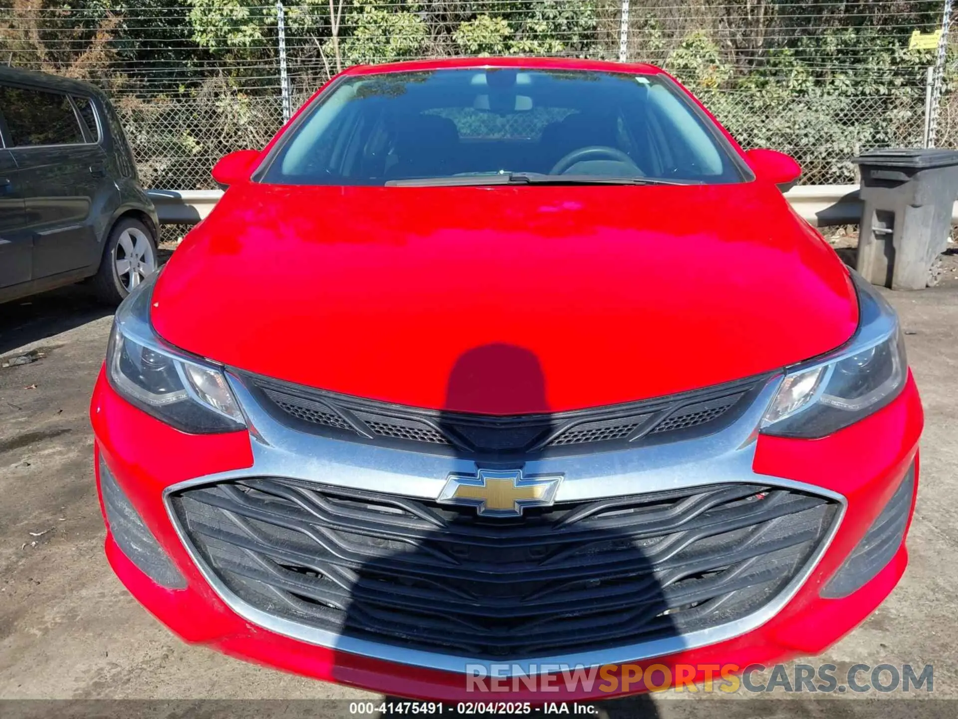 12 fotografías del automóvil dañado 1G1BE5SM8K7134247 CHEVROLET CRUZE 2019