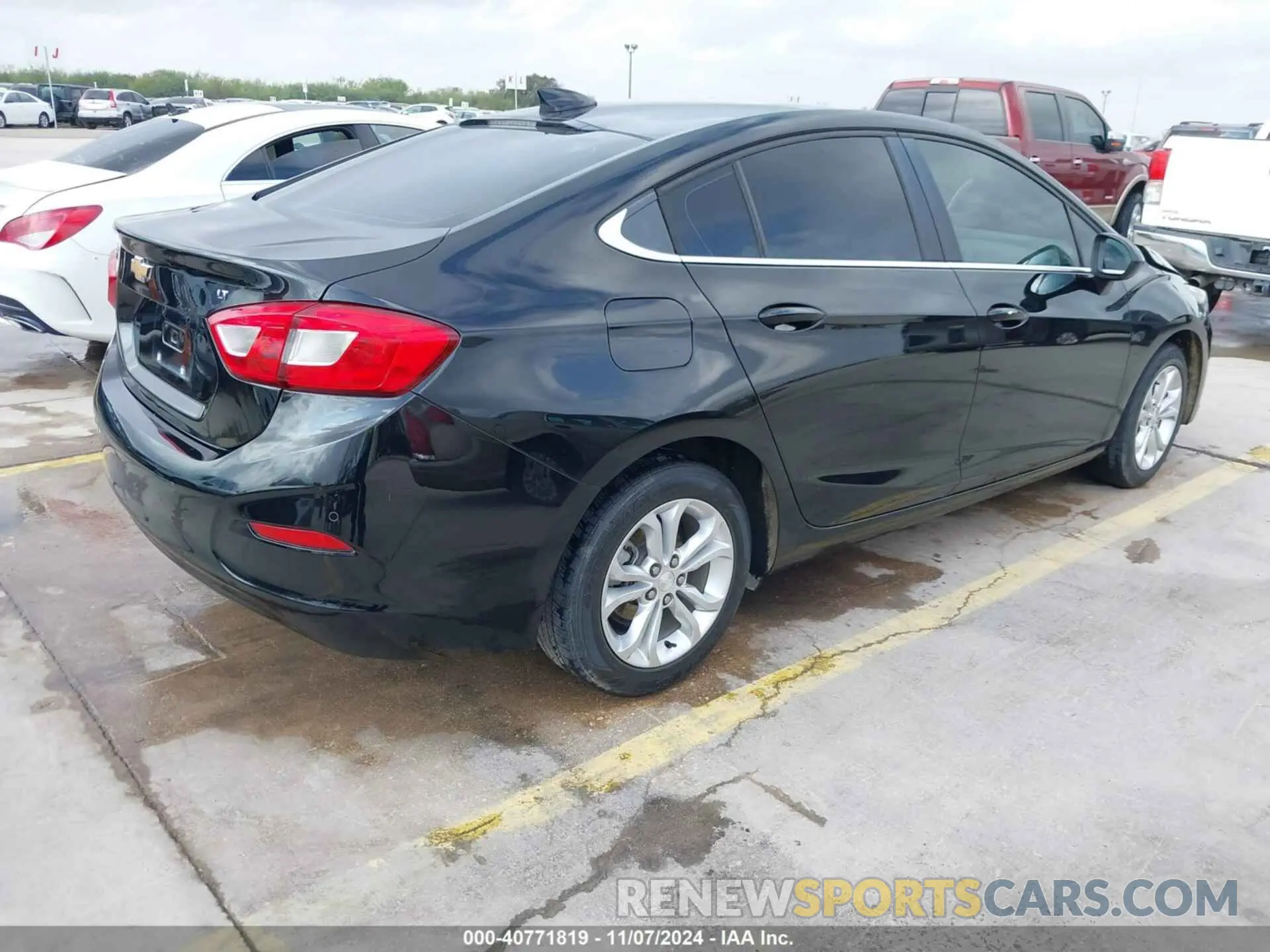 4 fotografías del automóvil dañado 1G1BE5SM9K7107493 CHEVROLET CRUZE 2019
