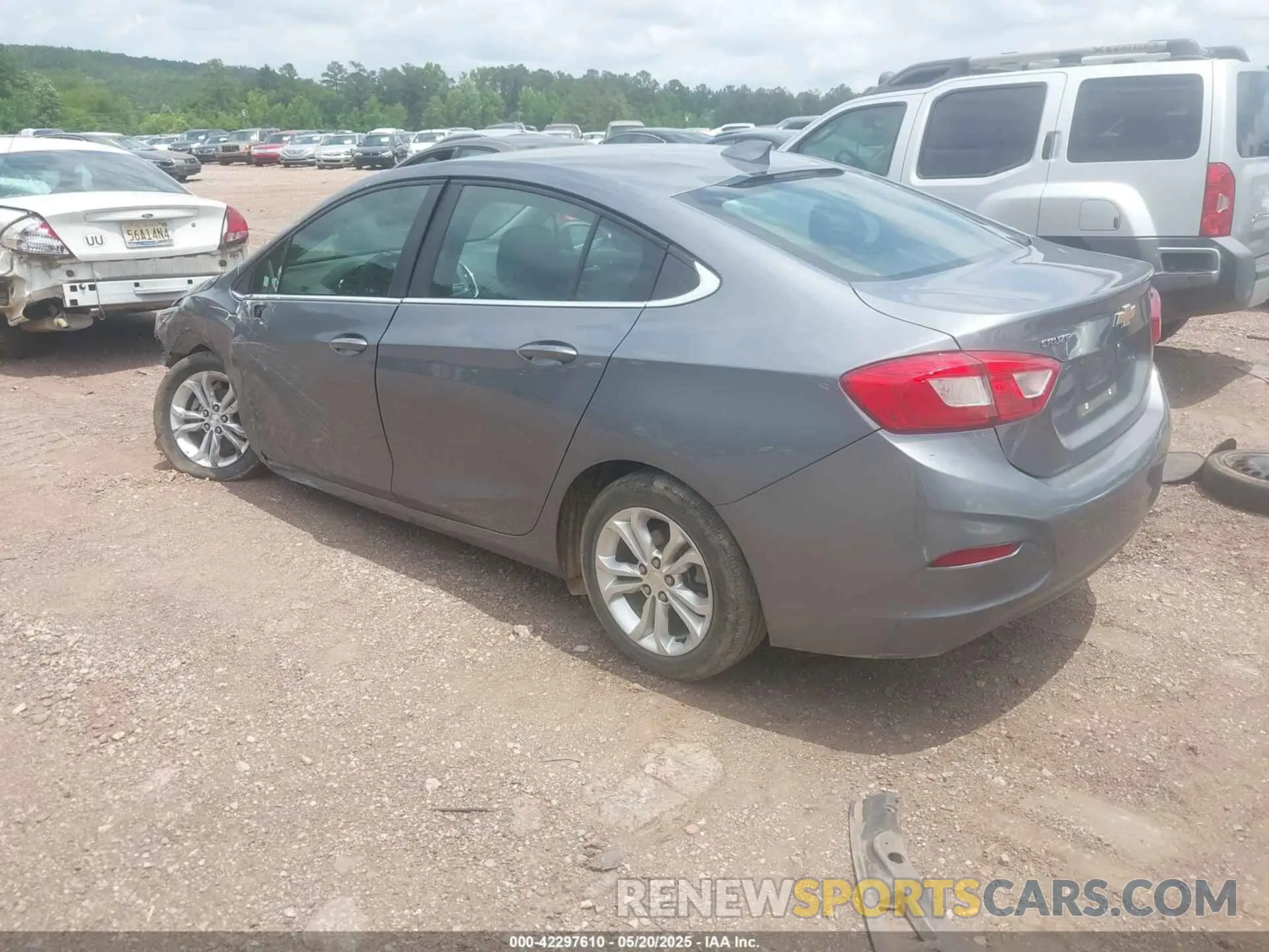 3 fotografías del automóvil dañado 1G1BE5SM9K7115562 CHEVROLET CRUZE 2019