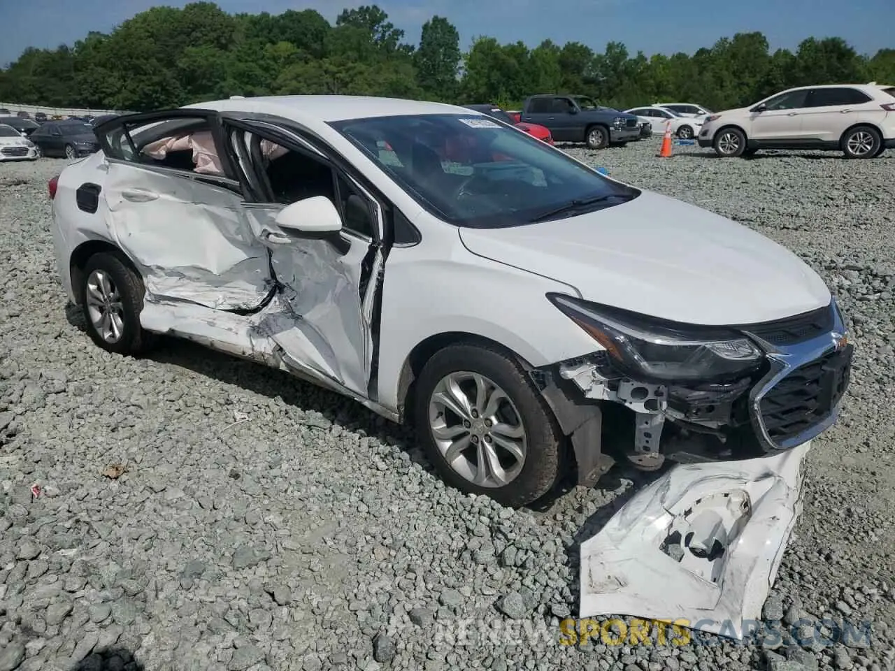 4 fotografías del automóvil dañado 1G1BE5SM9K7118154 CHEVROLET CRUZE 2019