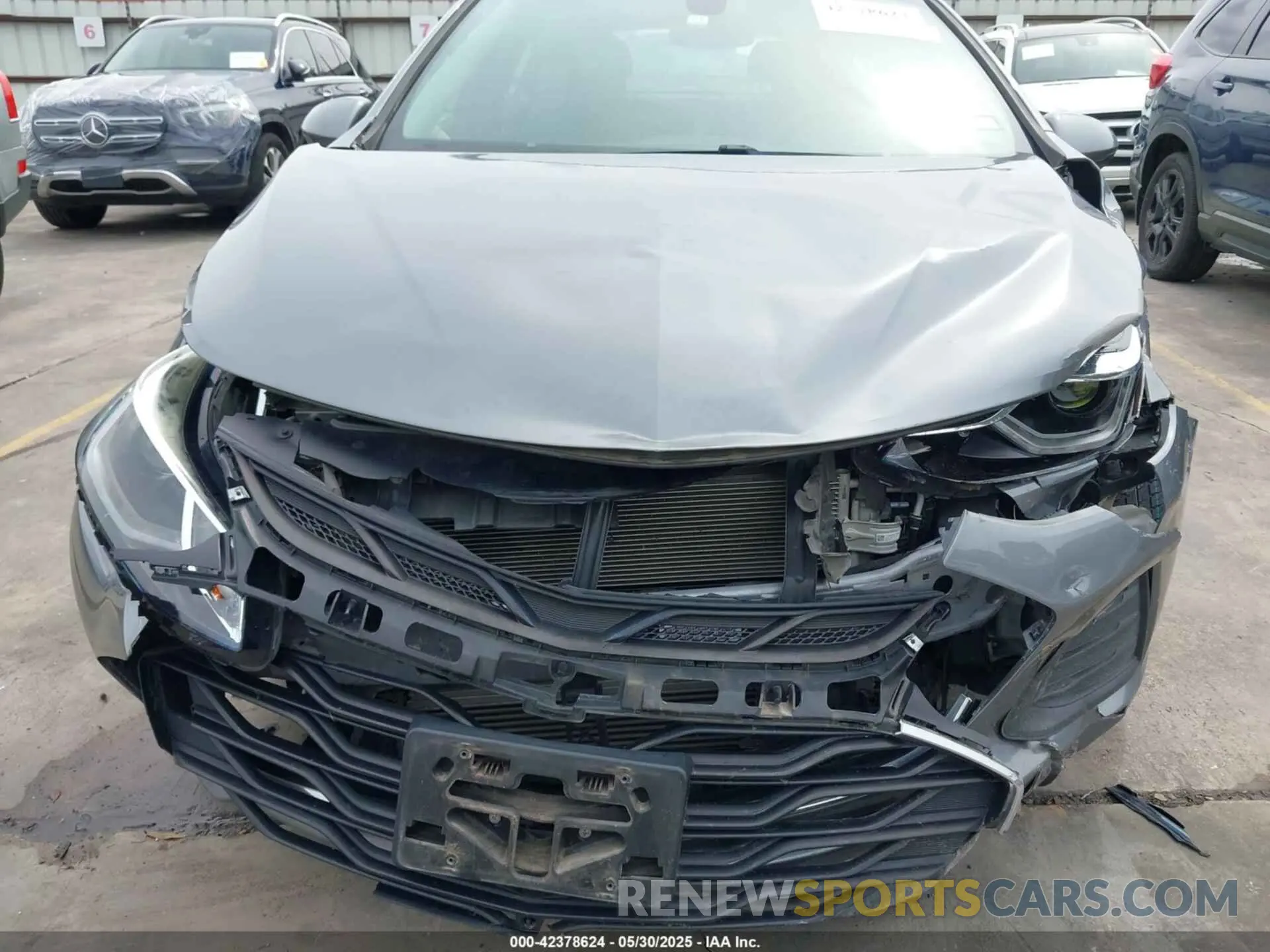6 fotografías del automóvil dañado 1G1BE5SM9K7127436 CHEVROLET CRUZE 2019