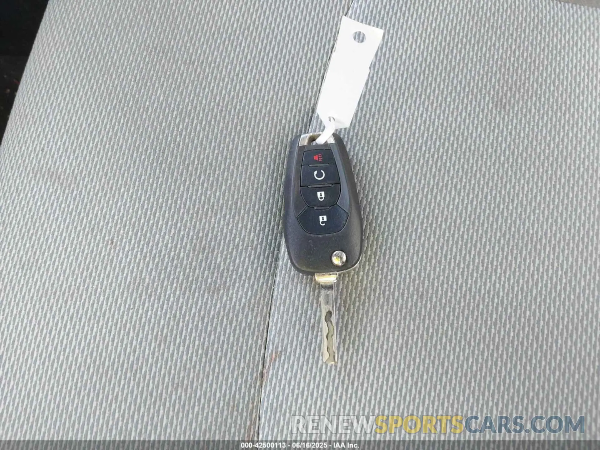 11 fotografías del automóvil dañado 1G1BE5SM9K7139702 CHEVROLET CRUZE 2019