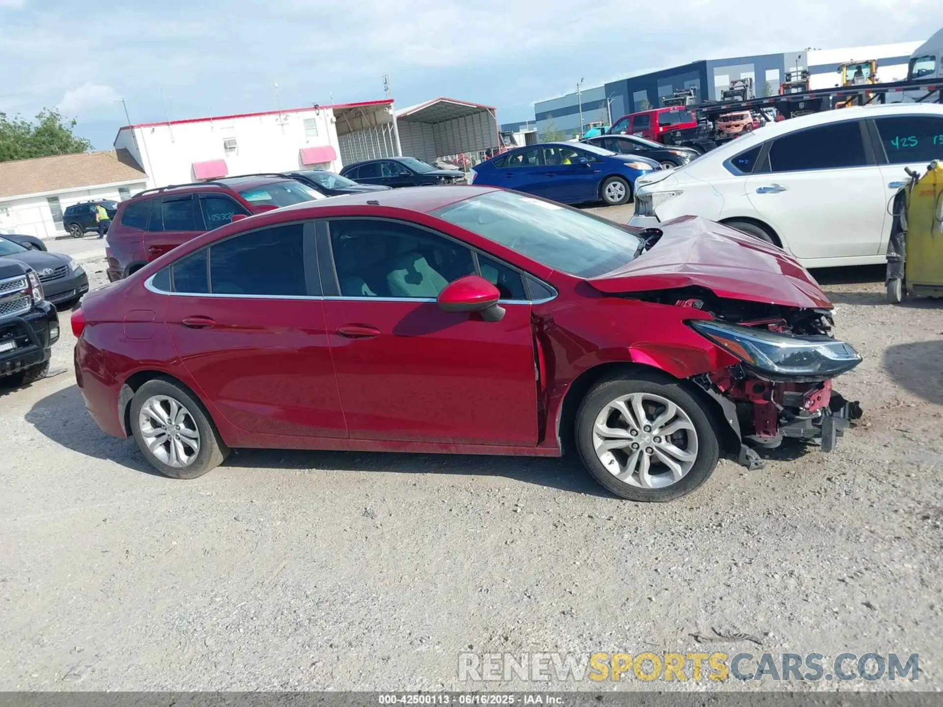 13 fotografías del automóvil dañado 1G1BE5SM9K7139702 CHEVROLET CRUZE 2019