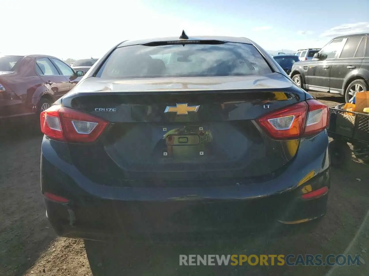 6 fotografías del automóvil dañado 1G1BE5SMXK7144732 CHEVROLET CRUZE 2019