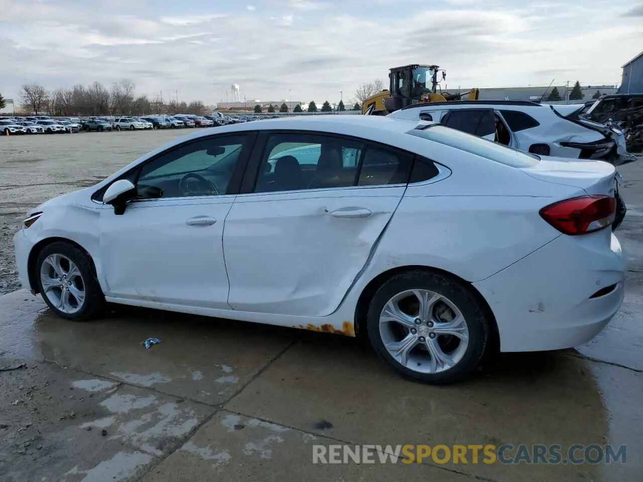 2 fotografías del automóvil dañado 1G1BF5SM3K7101945 CHEVROLET CRUZE 2019