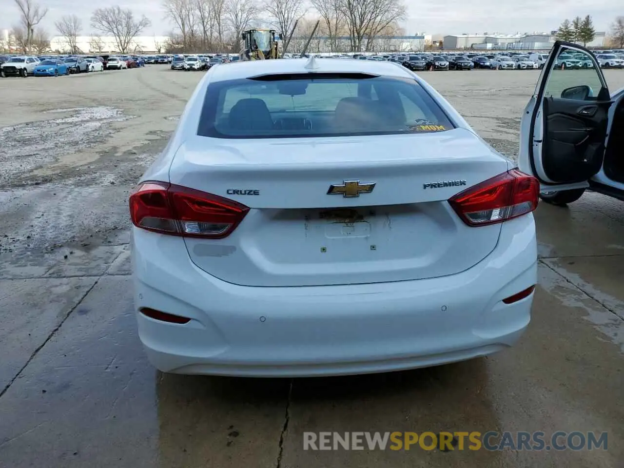 6 fotografías del automóvil dañado 1G1BF5SM3K7101945 CHEVROLET CRUZE 2019