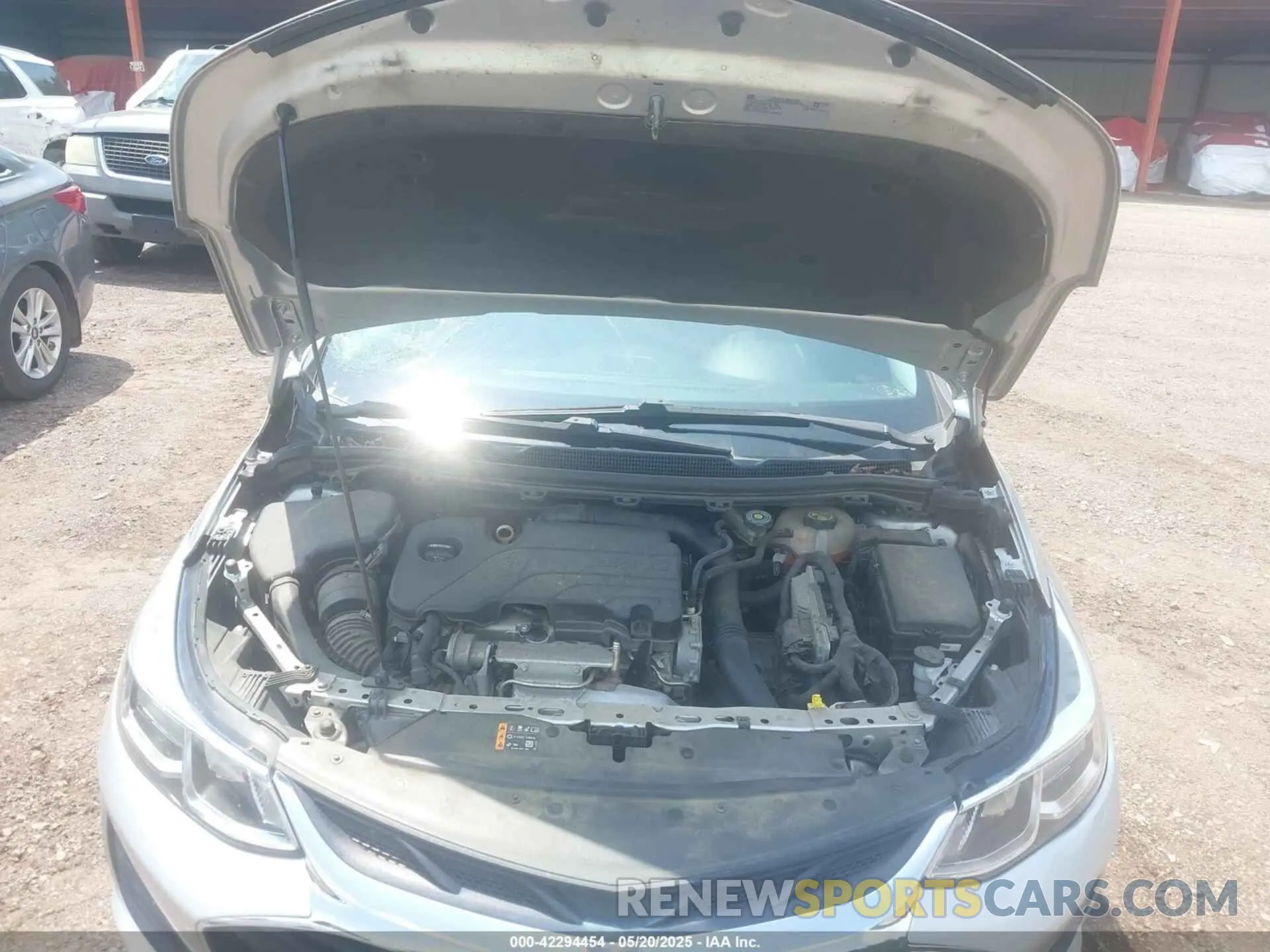 10 fotografías del automóvil dañado 1G1BJ5SM1K7103238 CHEVROLET CRUZE 2019