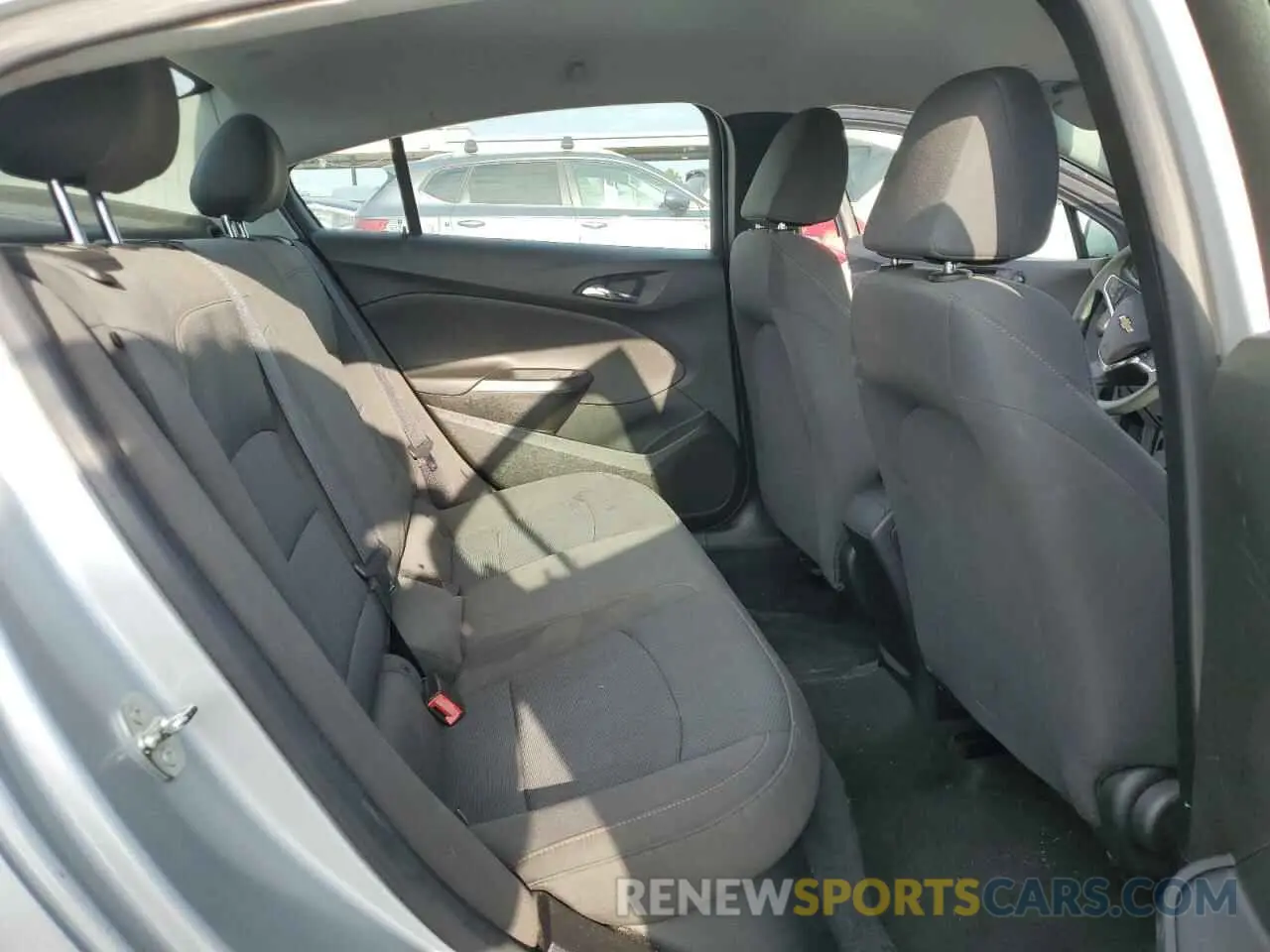 10 fotografías del automóvil dañado 1G1BJ5SM8K7104645 CHEVROLET CRUZE 2019