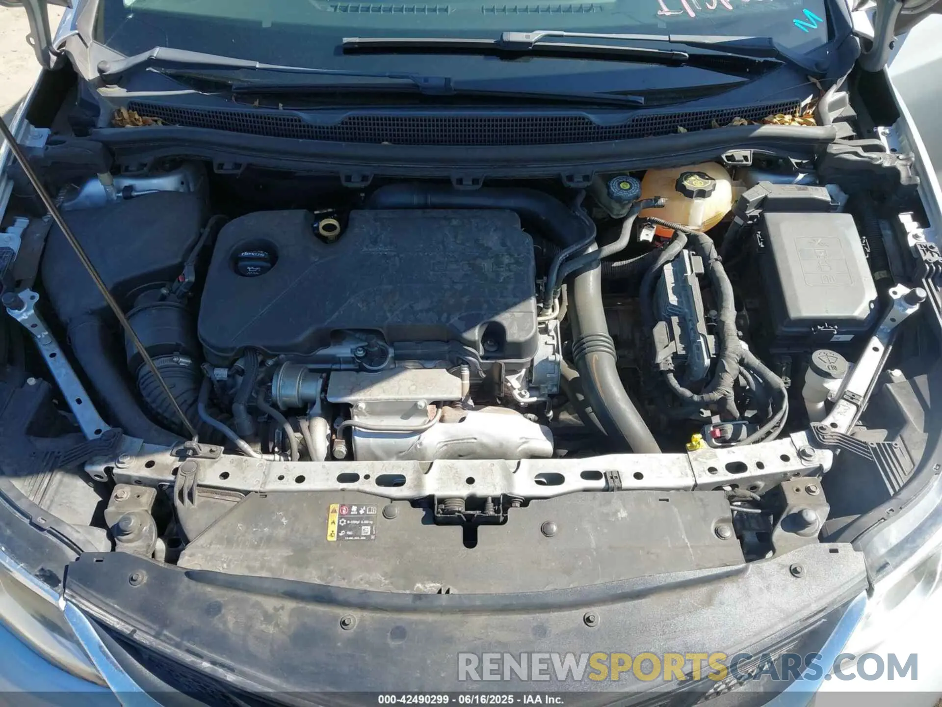 10 fotografías del automóvil dañado 1G1BJ5SMXK7104713 CHEVROLET CRUZE 2019