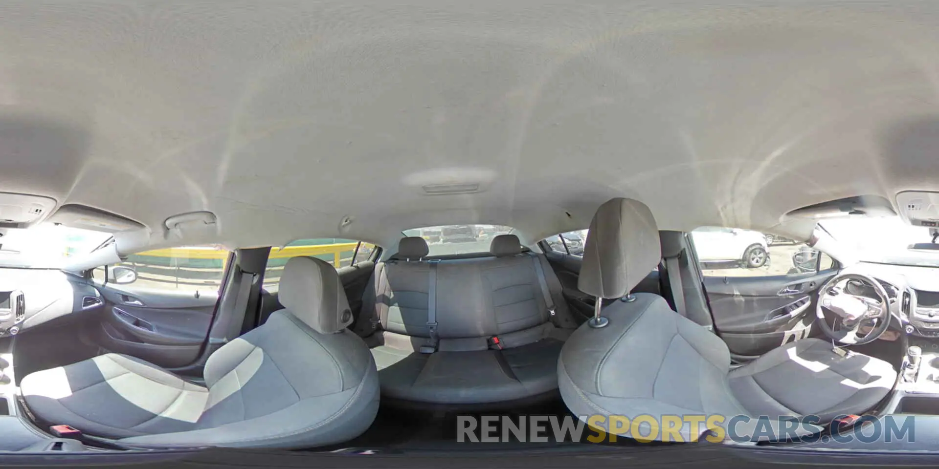 15 fotografías del automóvil dañado 1G1BJ5SMXK7105280 CHEVROLET CRUZE 2019