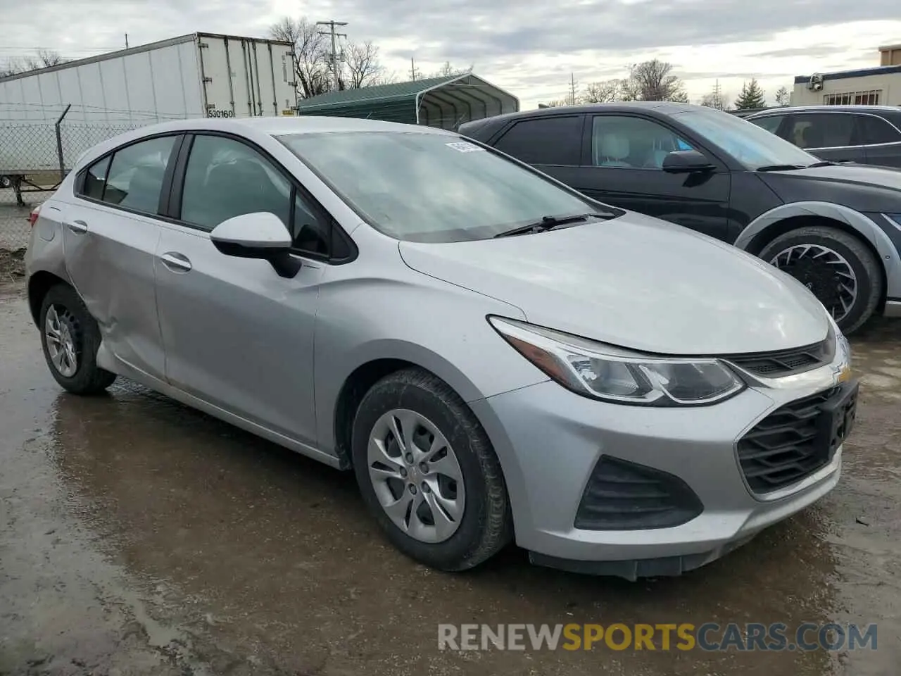 4 fotografías del automóvil dañado 3G1BC6SM8KS609778 CHEVROLET CRUZE 2019