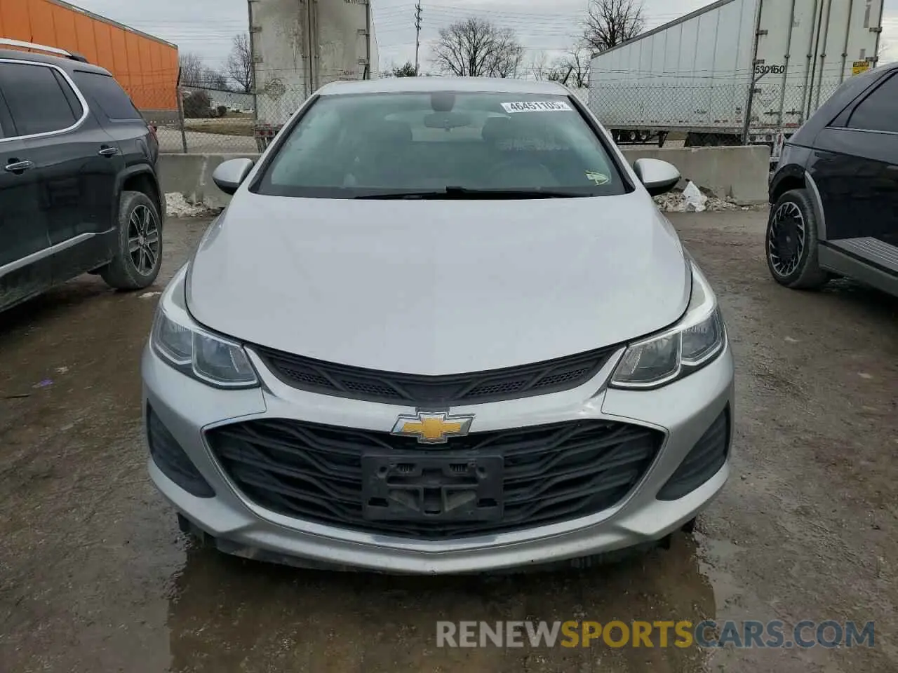 5 fotografías del automóvil dañado 3G1BC6SM8KS609778 CHEVROLET CRUZE 2019