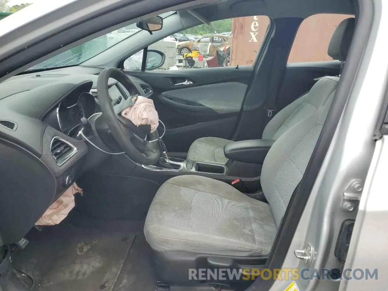 7 fotografías del automóvil dañado 3G1BC6SMXKS533058 CHEVROLET CRUZE 2019