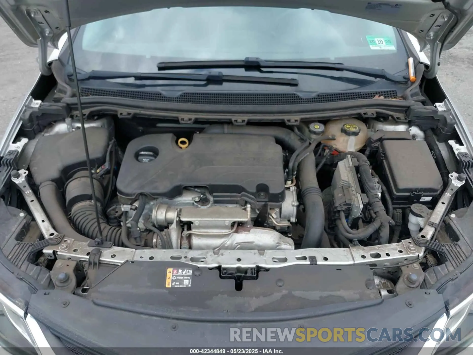 10 fotografías del automóvil dañado 3G1BE6SM0KS524394 CHEVROLET CRUZE 2019