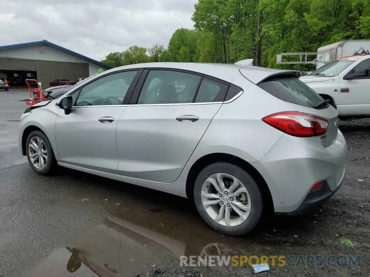 2 fotografías del automóvil dañado 3G1BE6SM1KS533749 CHEVROLET CRUZE 2019