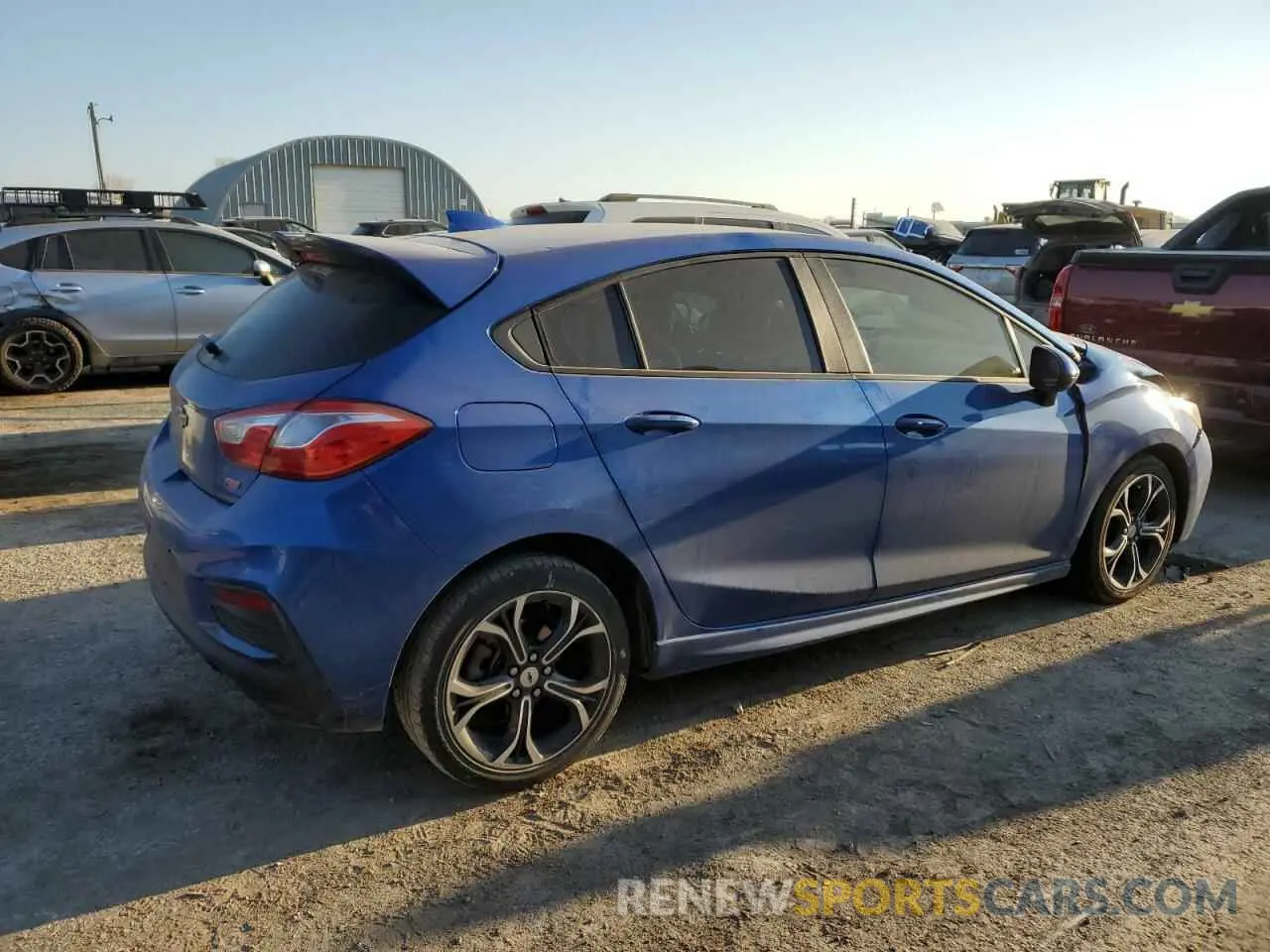 3 fotografías del automóvil dañado 3G1BE6SM1KS587469 CHEVROLET CRUZE 2019
