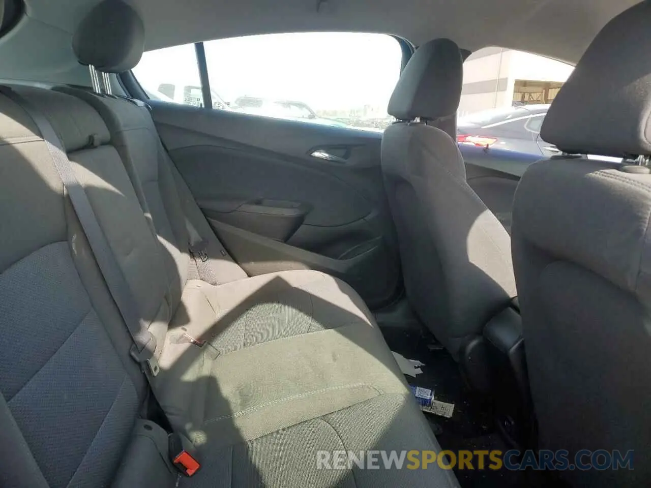 11 fotografías del automóvil dañado 3G1BE6SM2KS545215 CHEVROLET CRUZE 2019