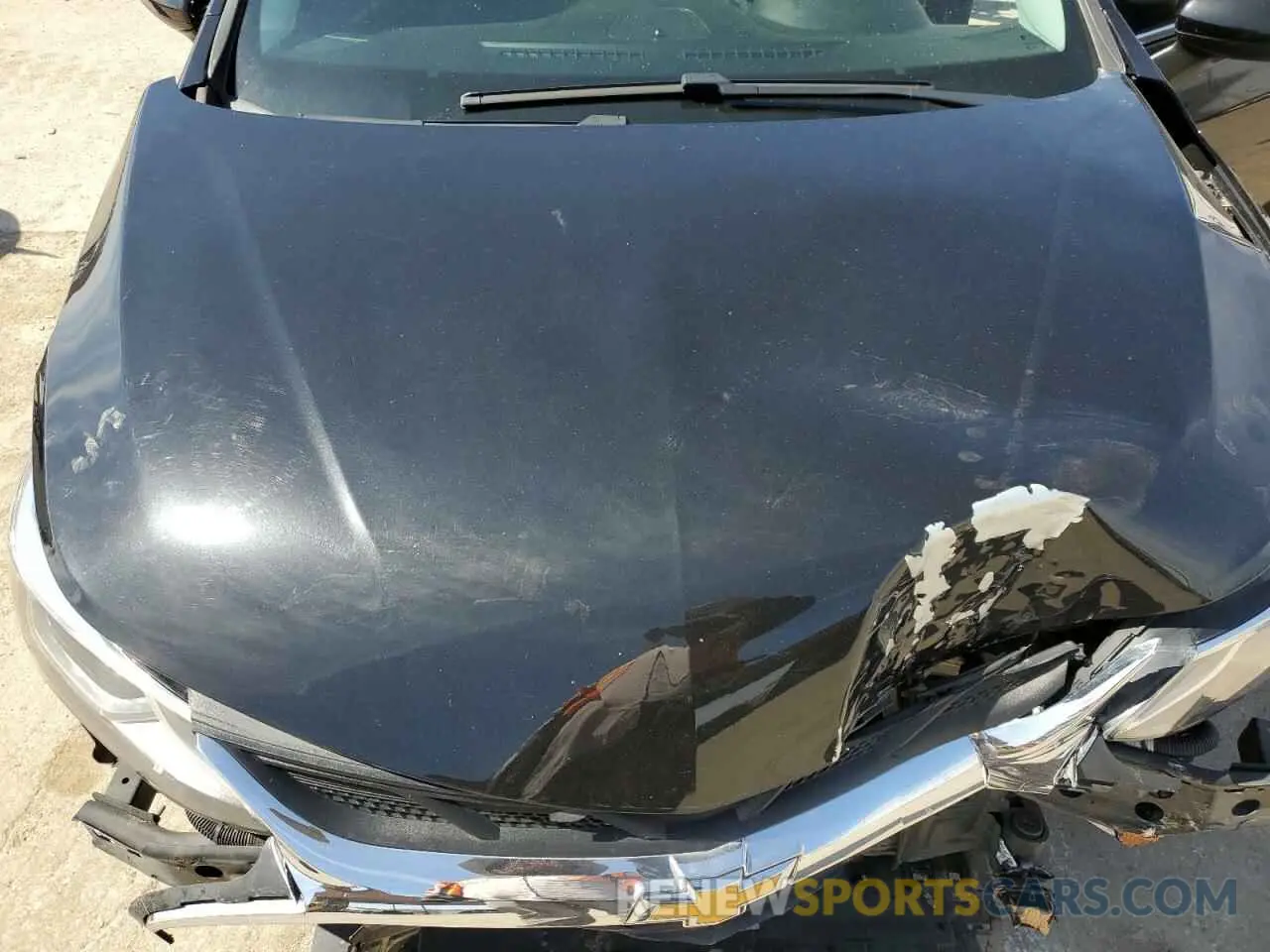 13 fotografías del automóvil dañado 3G1BE6SM2KS570311 CHEVROLET CRUZE 2019