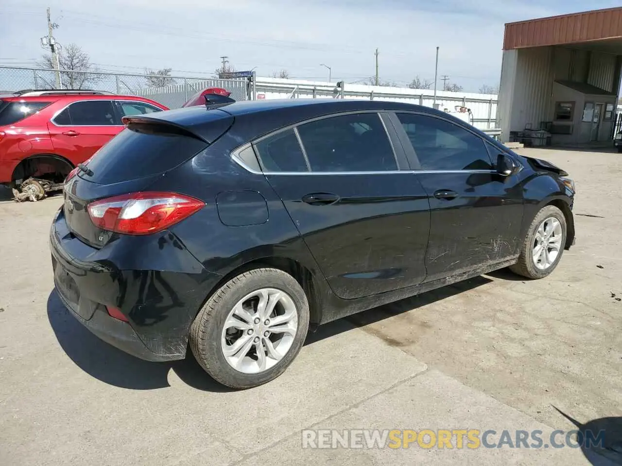3 fotografías del automóvil dañado 3G1BE6SM2KS570311 CHEVROLET CRUZE 2019
