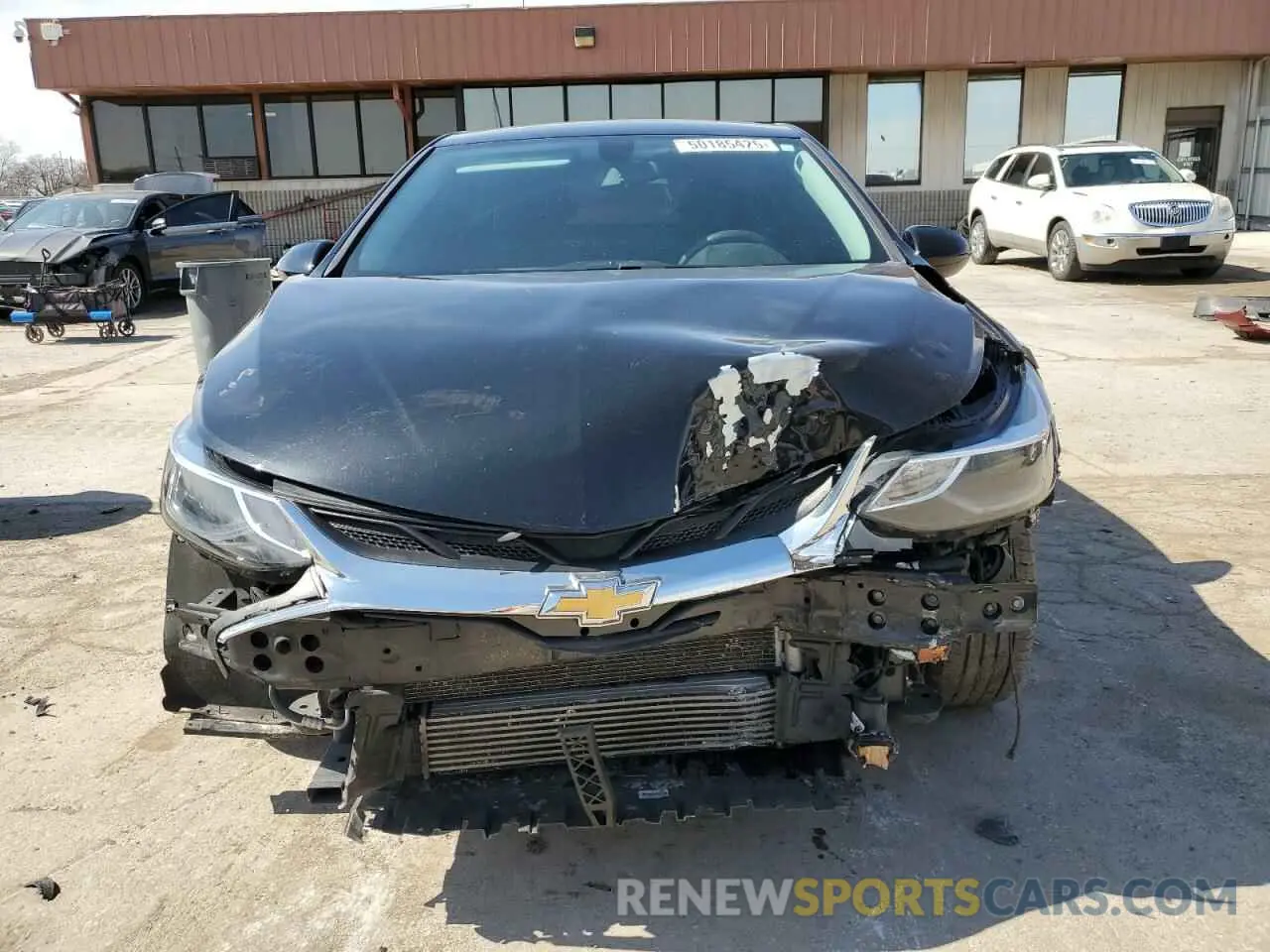 5 fotografías del automóvil dañado 3G1BE6SM2KS570311 CHEVROLET CRUZE 2019