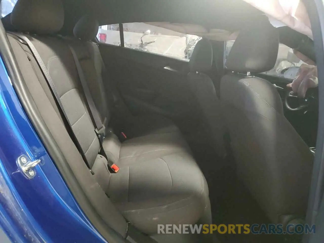 10 fotografías del automóvil dañado 3G1BE6SM3KS592091 CHEVROLET CRUZE 2019