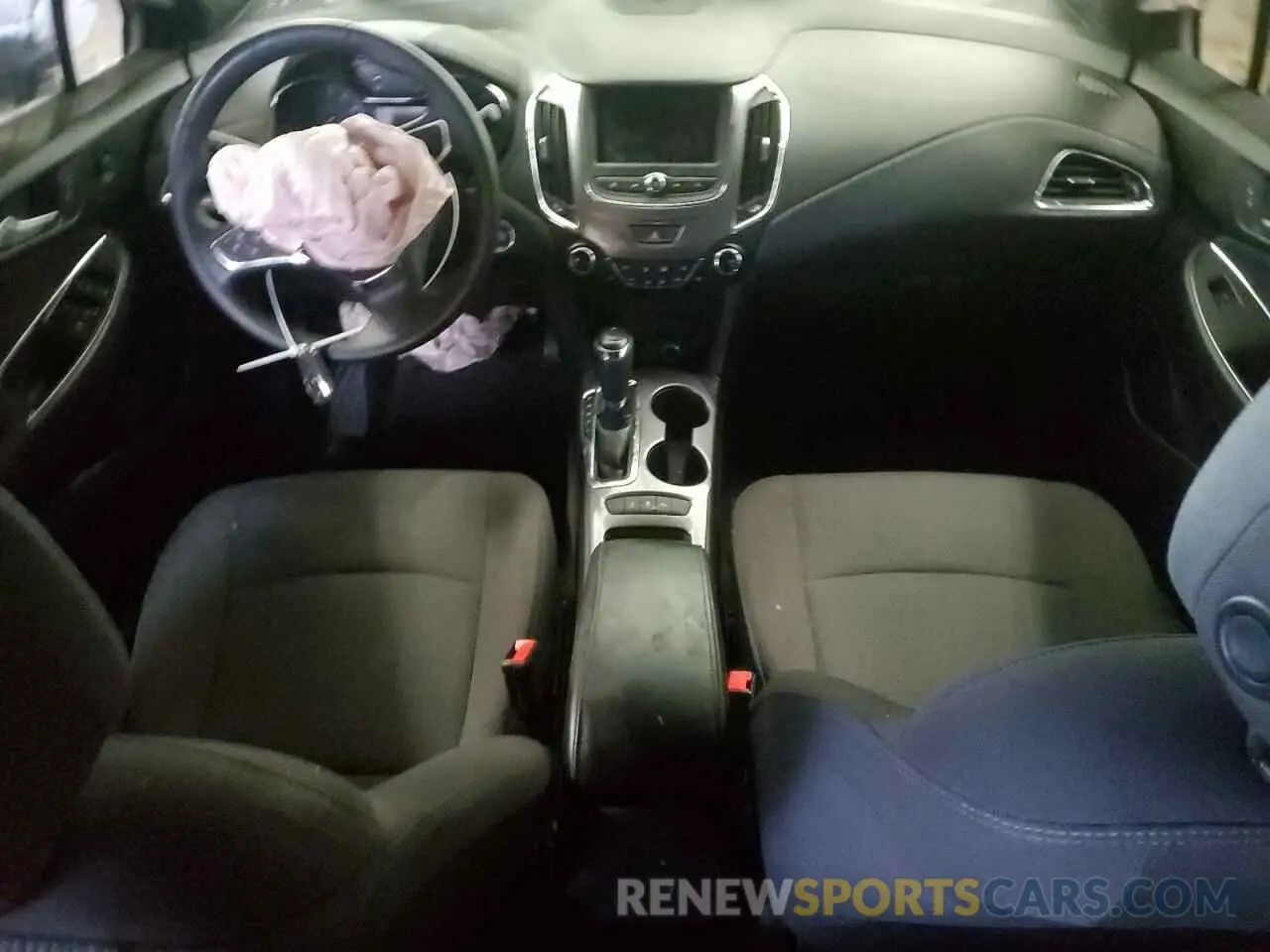 8 fotografías del automóvil dañado 3G1BE6SM3KS592091 CHEVROLET CRUZE 2019