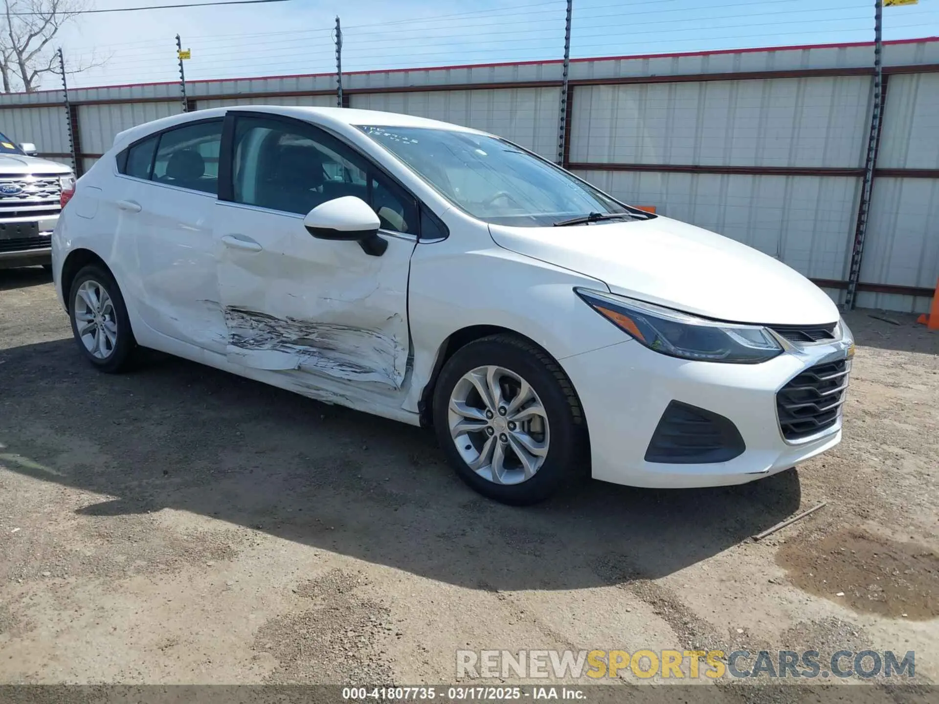 1 fotografías del automóvil dañado 3G1BE6SM7KS539118 CHEVROLET CRUZE 2019