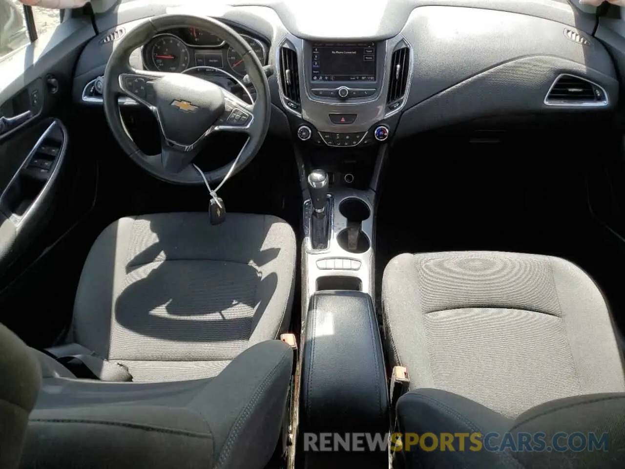 8 fotografías del automóvil dañado 3G1BE6SM8KS562617 CHEVROLET CRUZE 2019