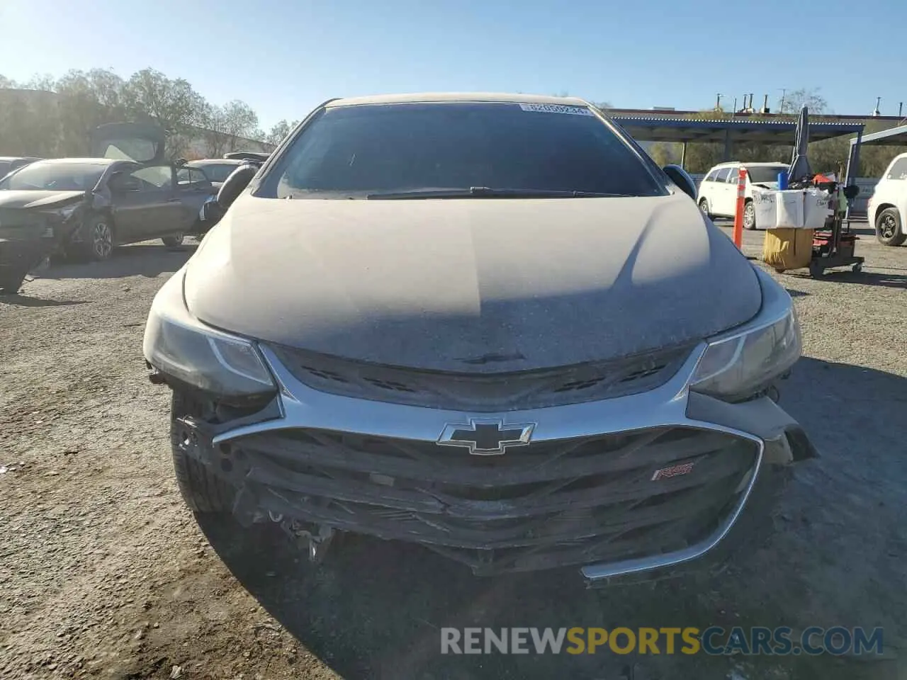 5 fotografías del automóvil dañado 3G1BE6SM8KS567638 CHEVROLET CRUZE 2019