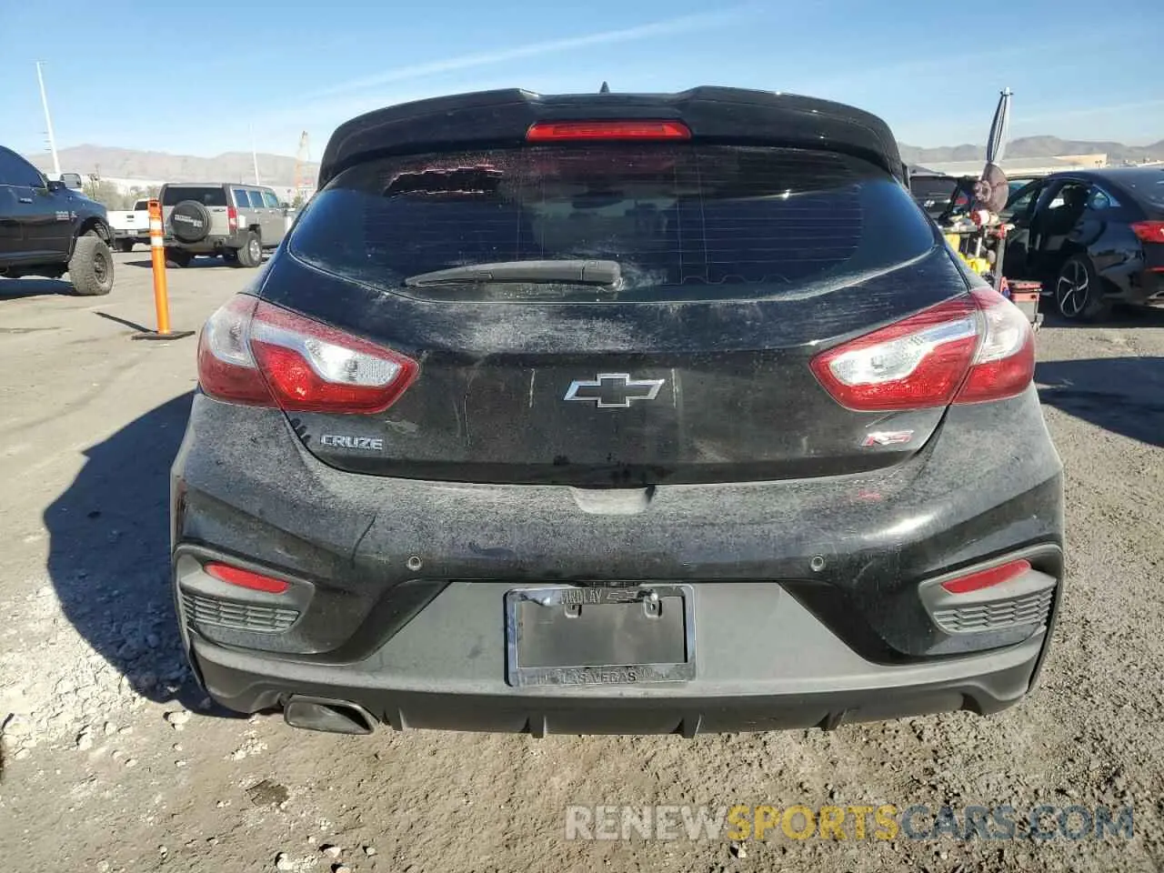 6 fotografías del automóvil dañado 3G1BE6SM8KS567638 CHEVROLET CRUZE 2019
